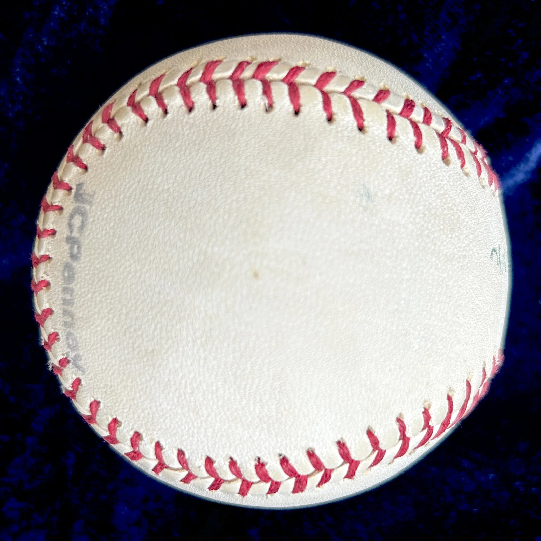 Thurman Munson Signed Official League Baseball. PSA
