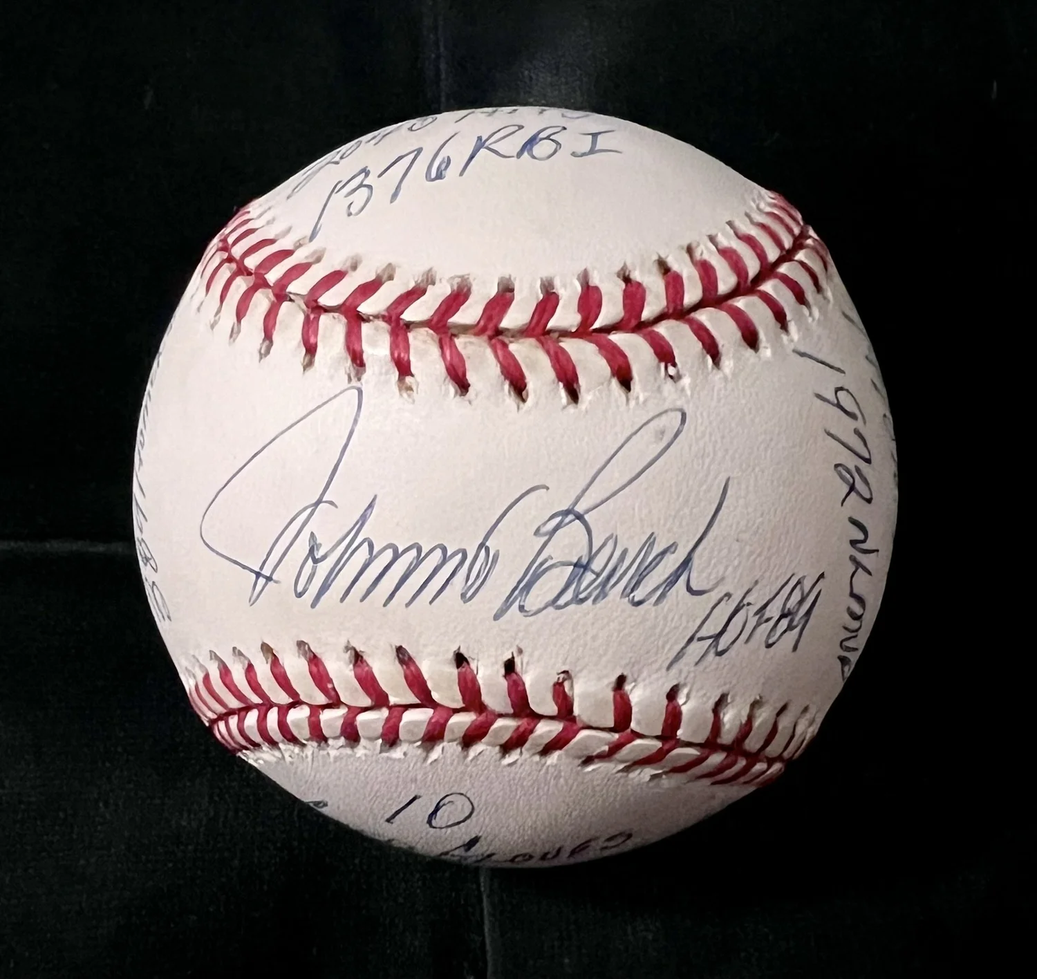 Johnny Bench Signed ONL Baseball. 17 Stat Inscriptions. HMG