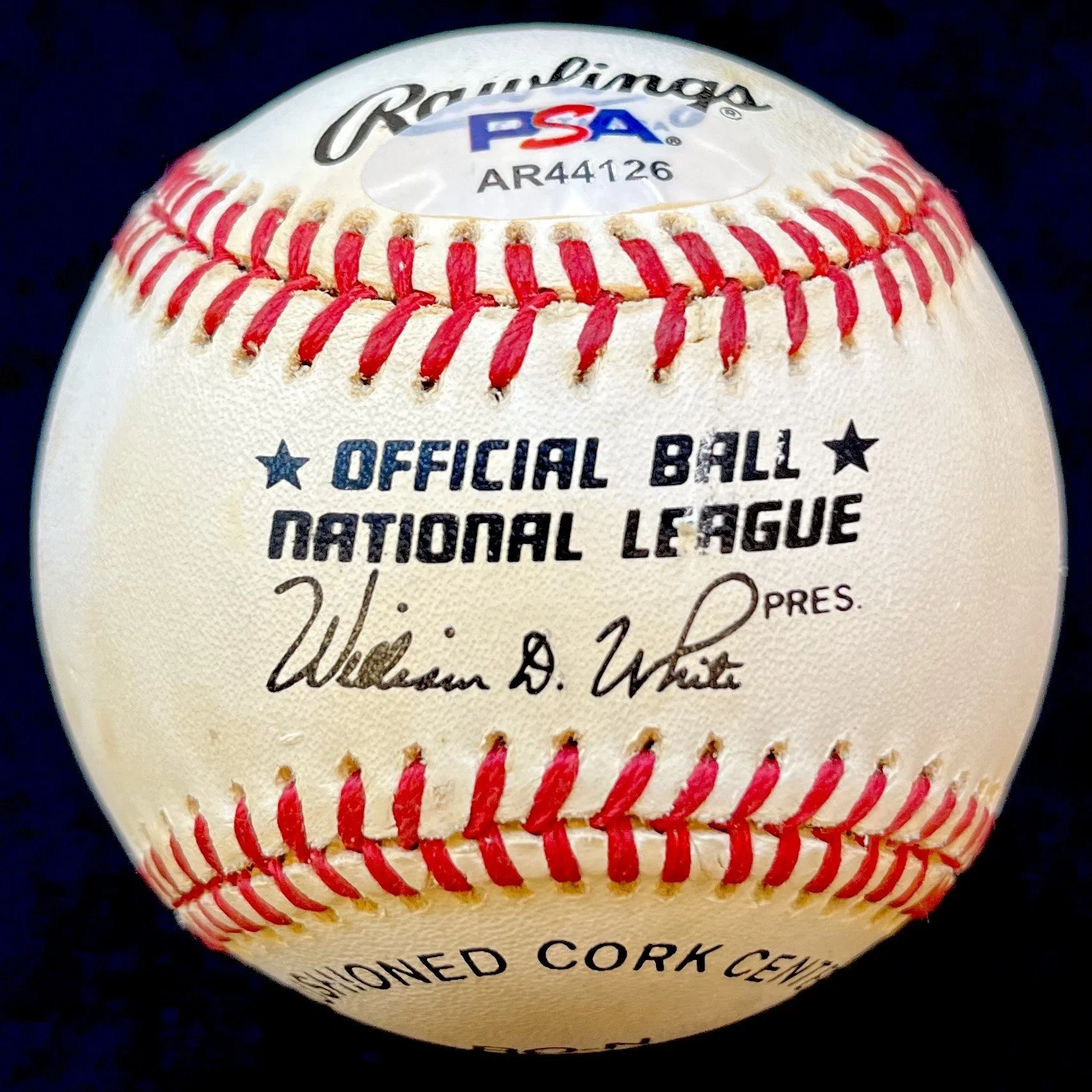 Pete Rose Signed Official National League Baseball. PSA