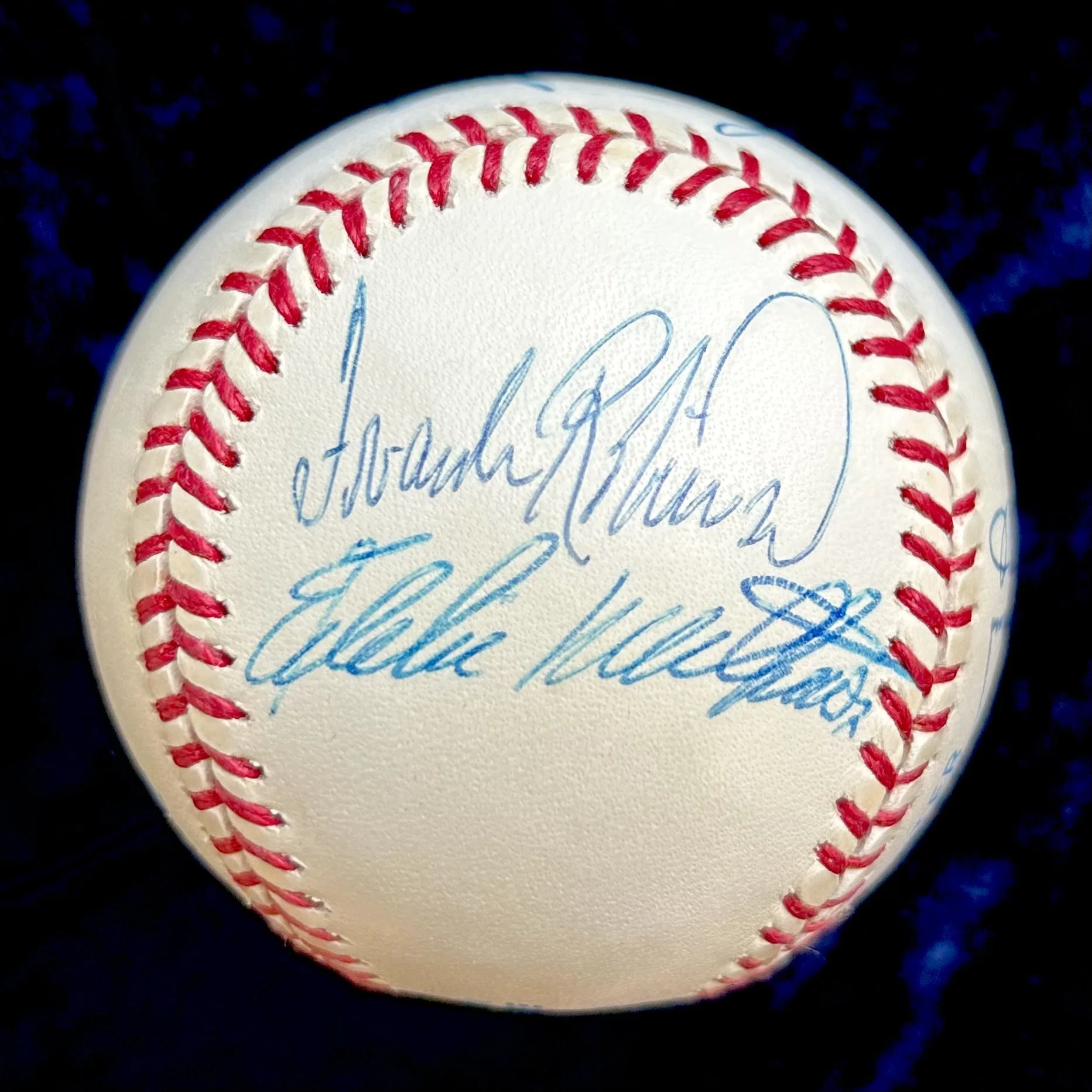 500 Home Run Club Official Multi-Signed (7) Official American League Baseball. Frank Robinson, Ernie Banks, Willie McCovey, Reggie Jackson, Eddie Mathews, Harmon Killebrew, Mike Schmidt. PSA