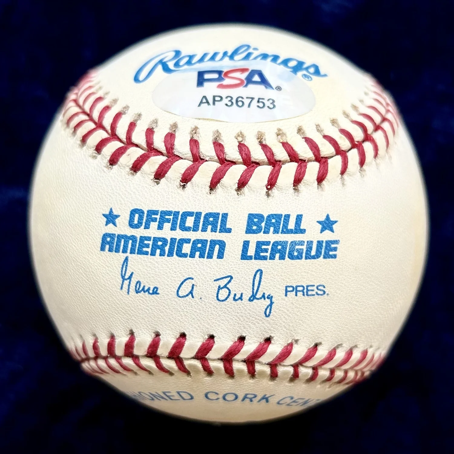 Rawlings Haiti Walt Weiss Signed Baseball RO-A Official Ball American