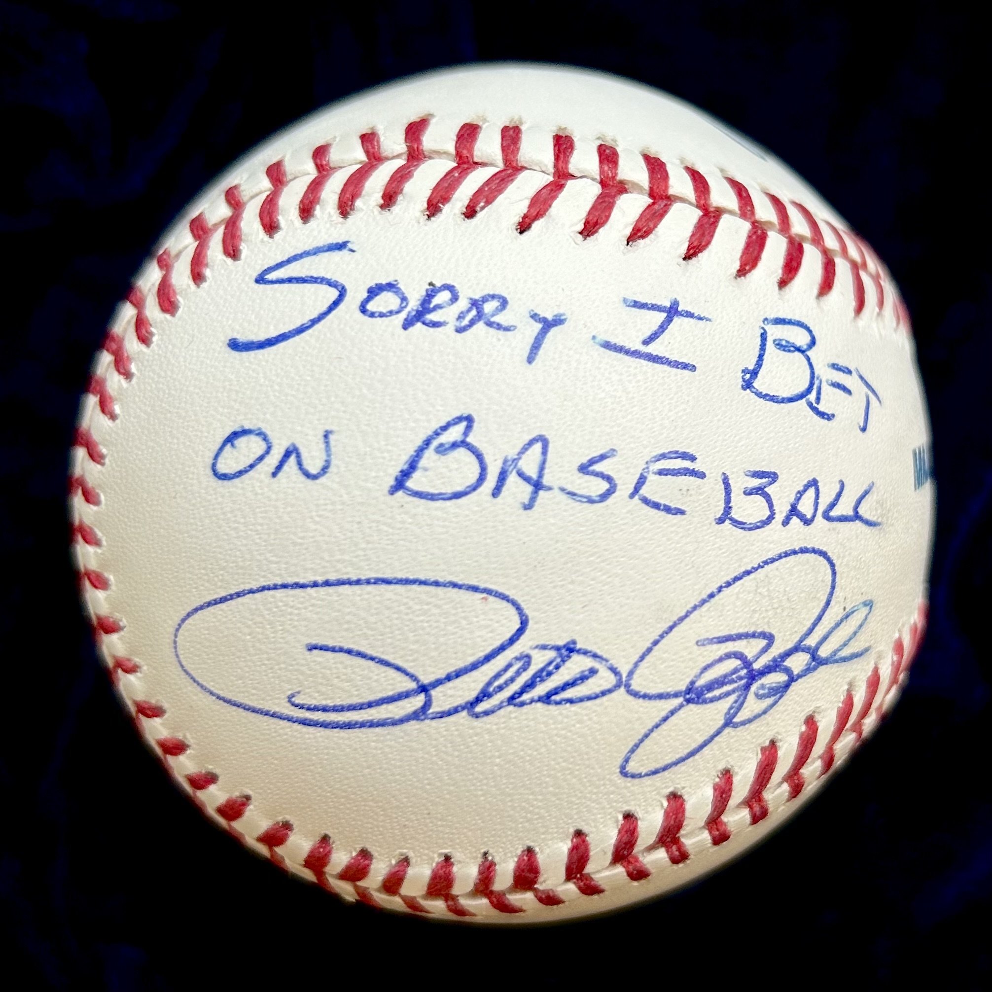 Pete Rose “Sorry I Bet On Baseball” Signed Official Major League Baseball. JSA