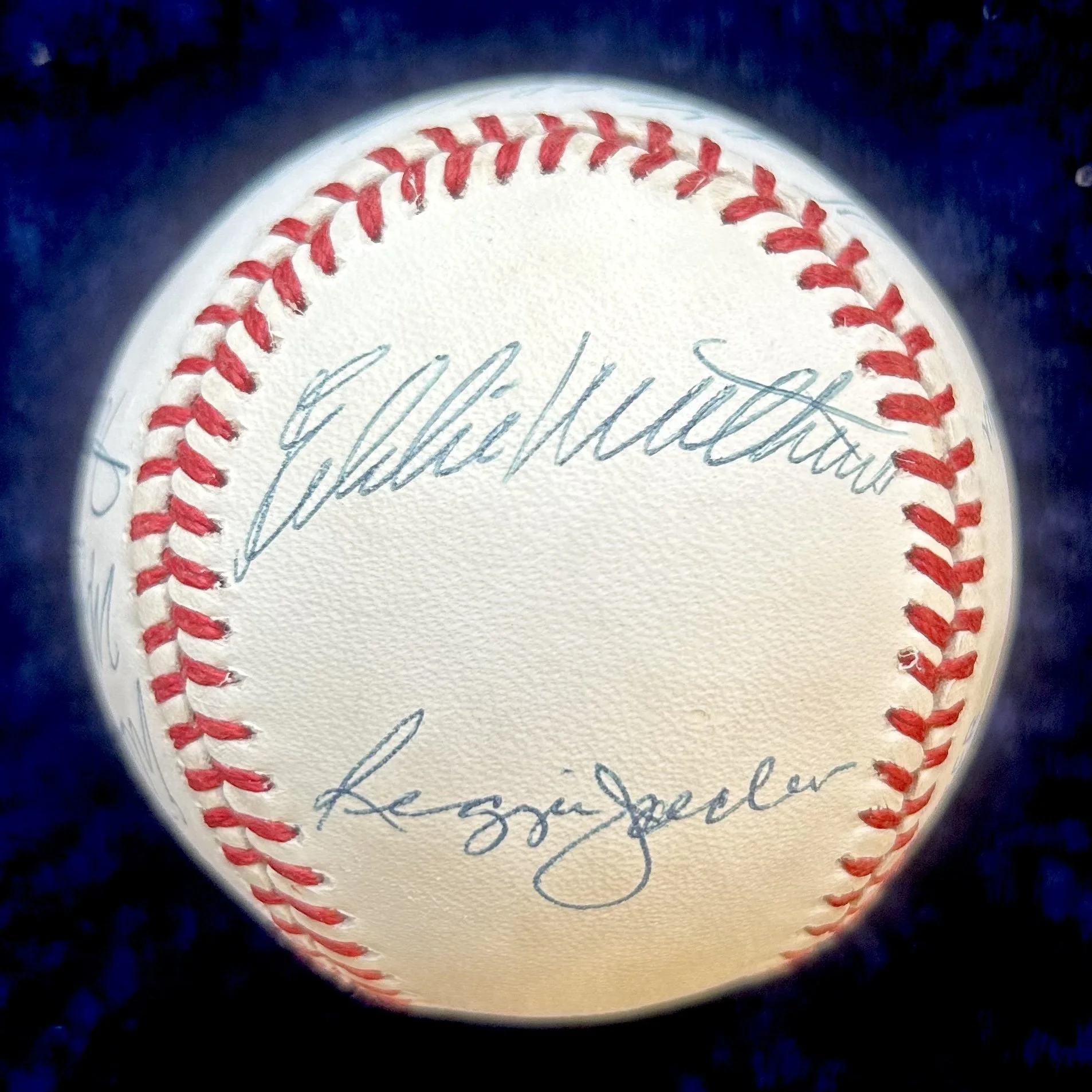 500 Home Run Club American League Baseball, Signed by Mickey Mantle, Willie Mays, Hank Aaron, Ernie Banks, and Ted Williams. PSA