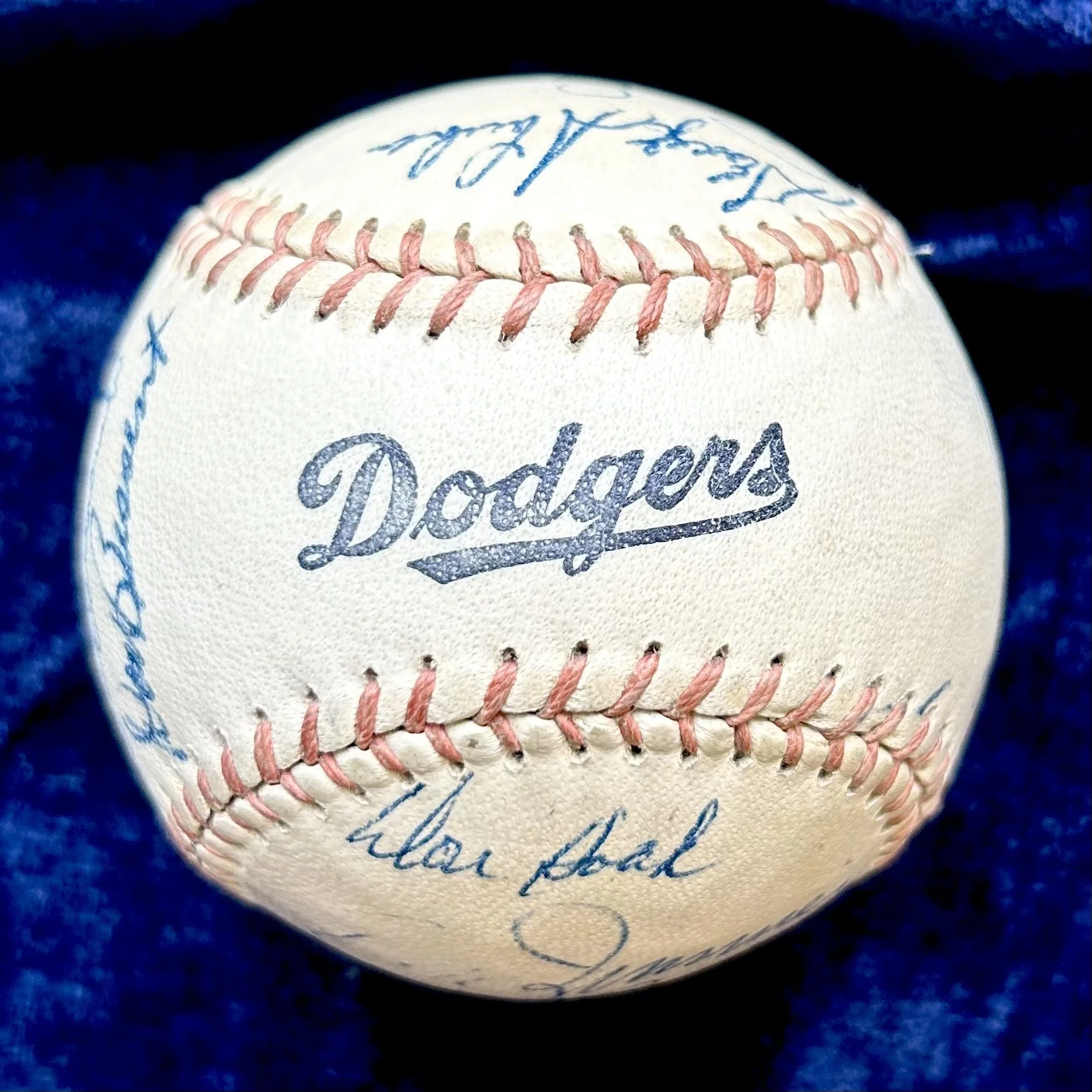 1955 World Series Champion Brooklyn Dodgers Signed (23) Baseball. Jackie Robinson, Roy Campanella, Pee Wee Reese & Gil Hodges. JSA