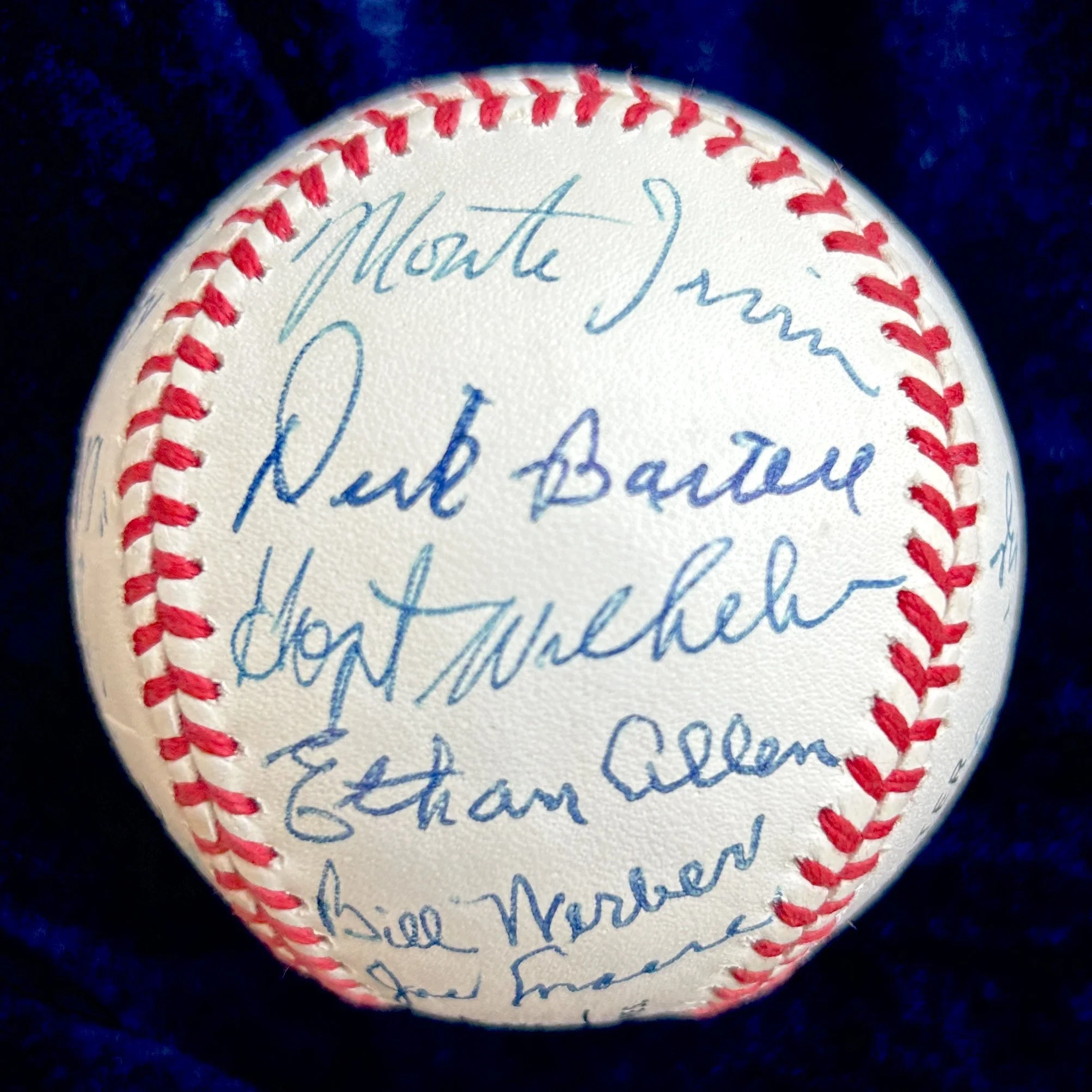 New York Giants Greats Multi-Signed (22) Official National League Baseball. Mays, Irvin, Wilhelm, Durocher, Mize. PSA