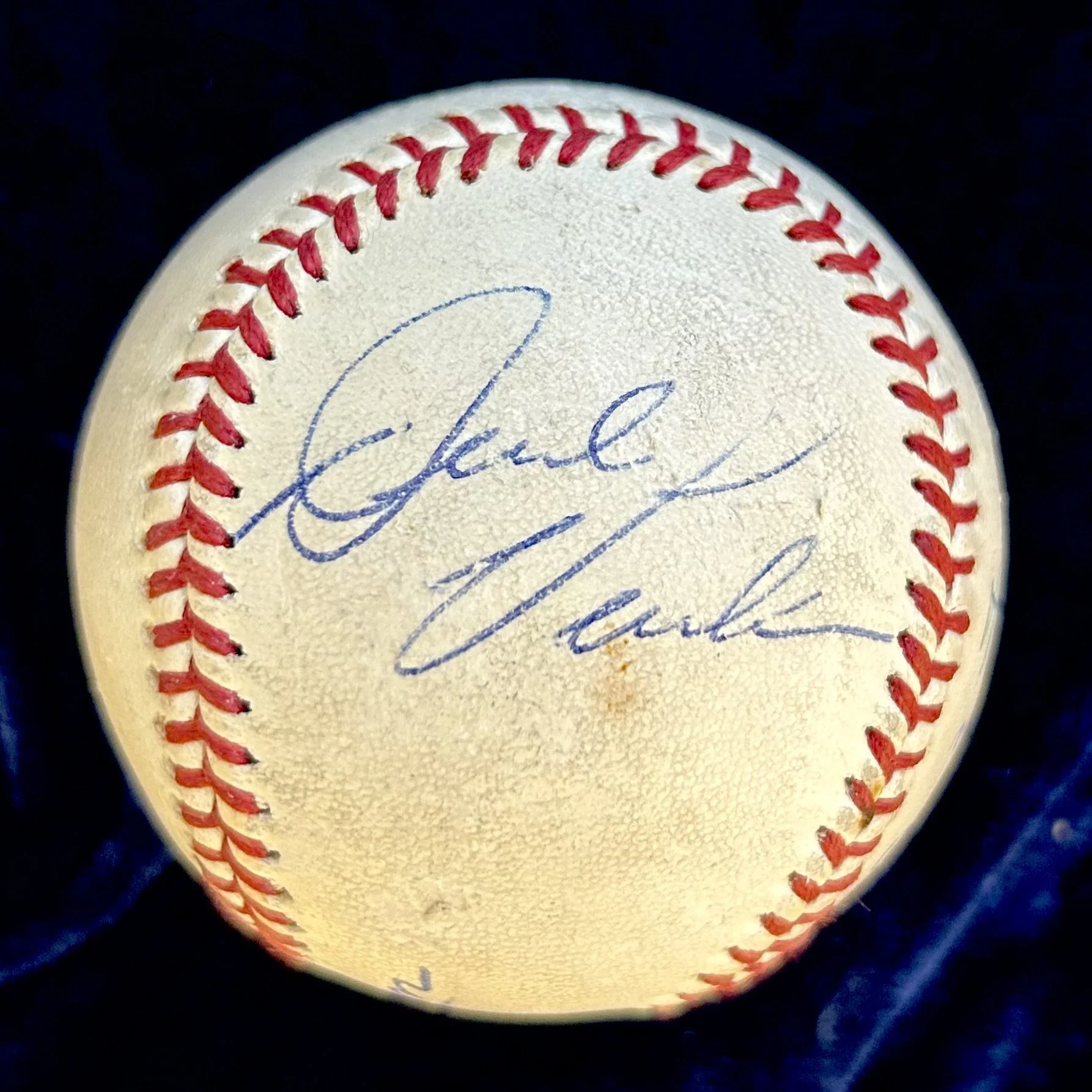 Baseball Greats Multi-Signed (6) Official American League Baseball. Signed by Hank Aaron, Early Wynn, Dave Parker, Al Rosen, Bill Virdon, and Birdie Tebbetts. PSA