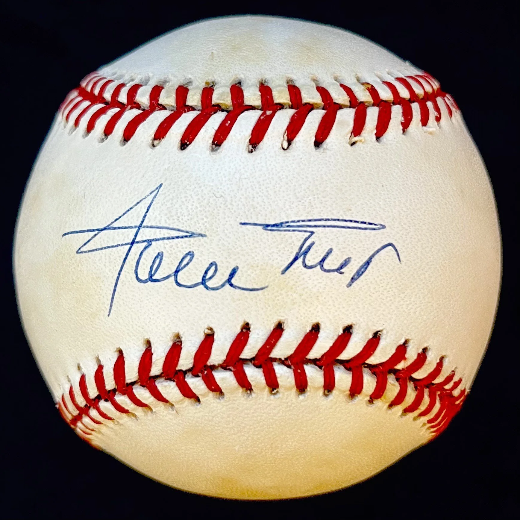 Willie Mays Signed Official National League Baseball. JSA LOA