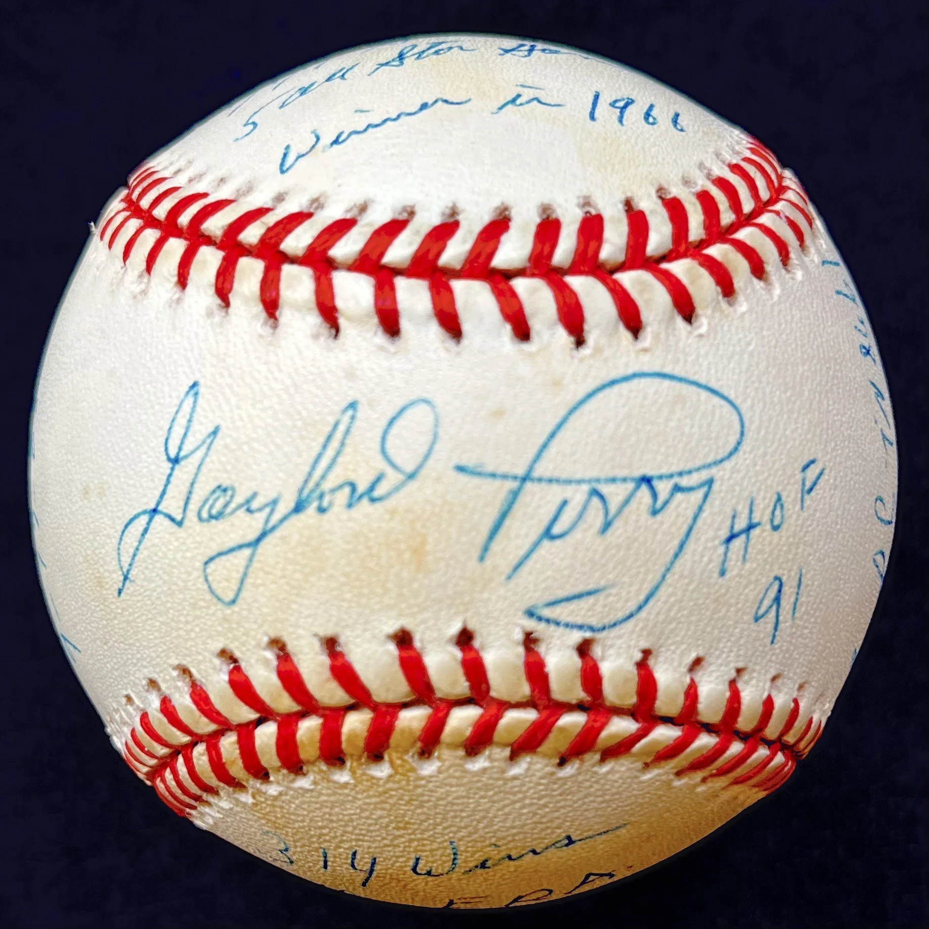 Gaylord Perry Signed 14 Stat Inscription Official National League Baseball. /1000. HMG