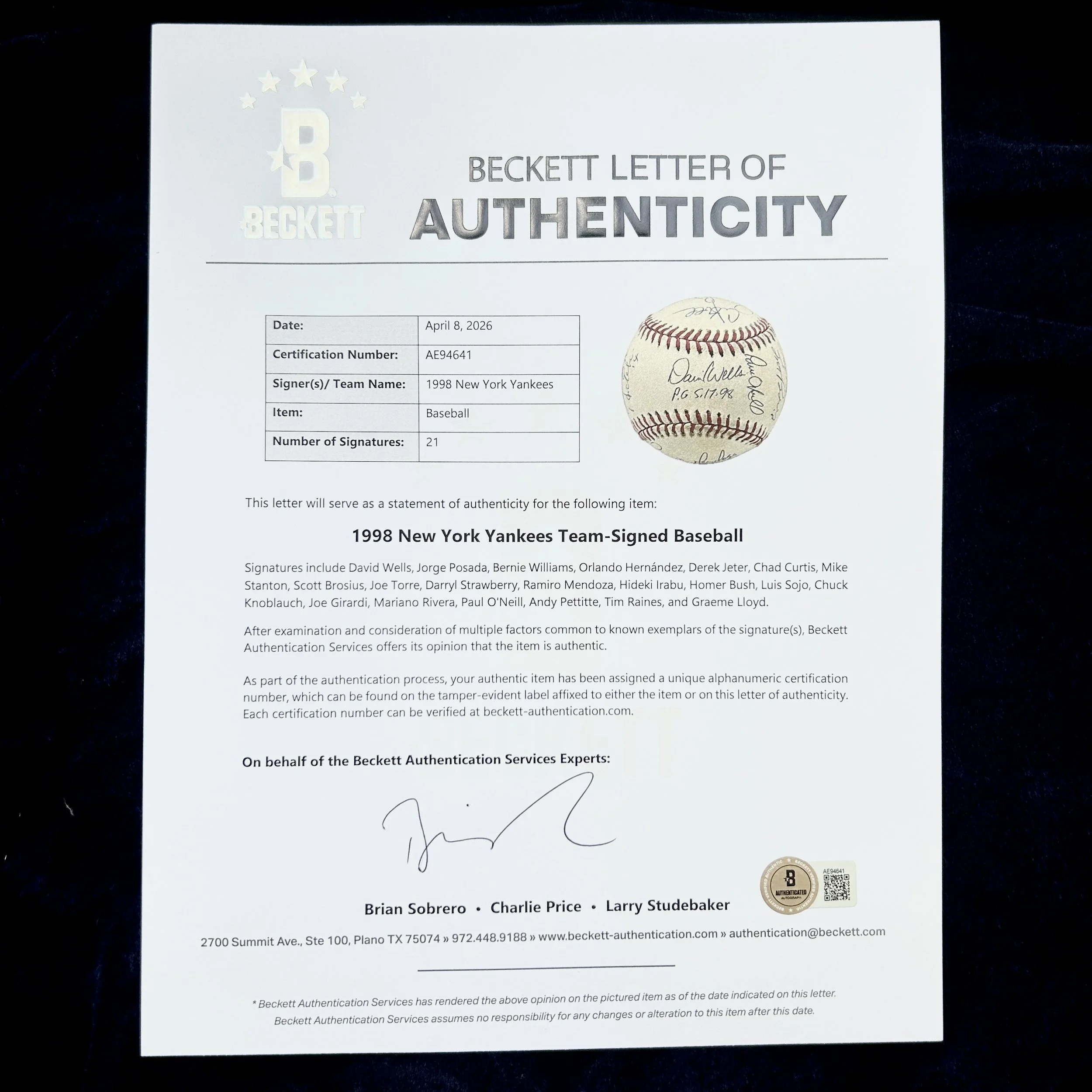 1998 New York Yankees Team Signed (21) Official American League Baseball. Derek Jeter, Mariano Rivera. Beckett, Steiner
