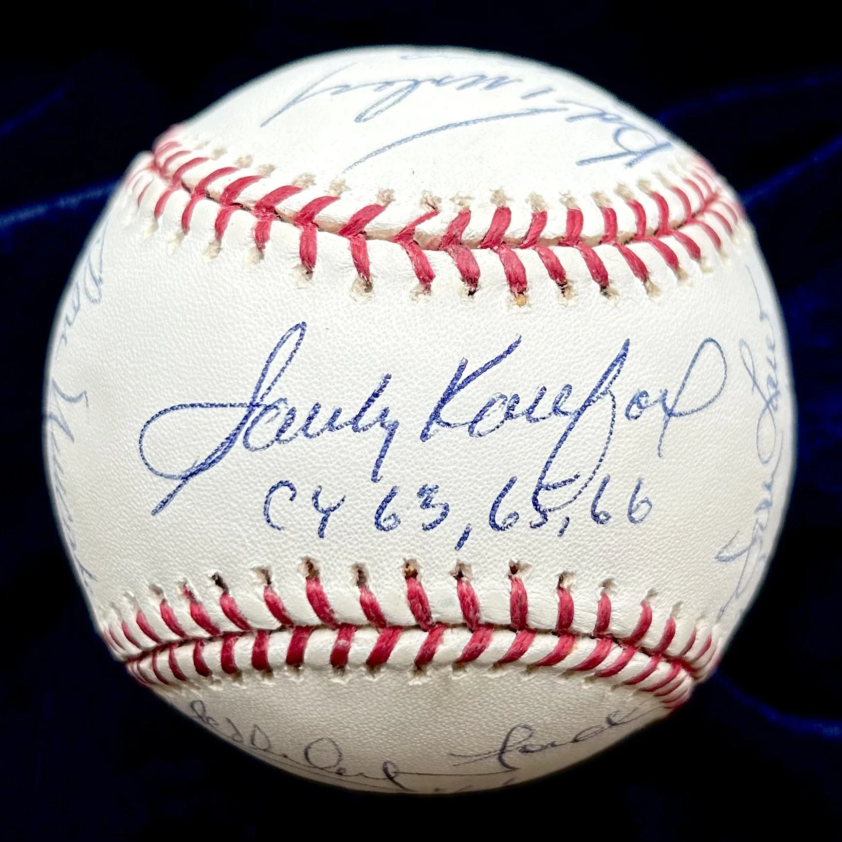 Cy Young Award Winners OML Signed (6) Baseball. Koufax, Ford, Turley, Law, Chance, Newcombe. PSA