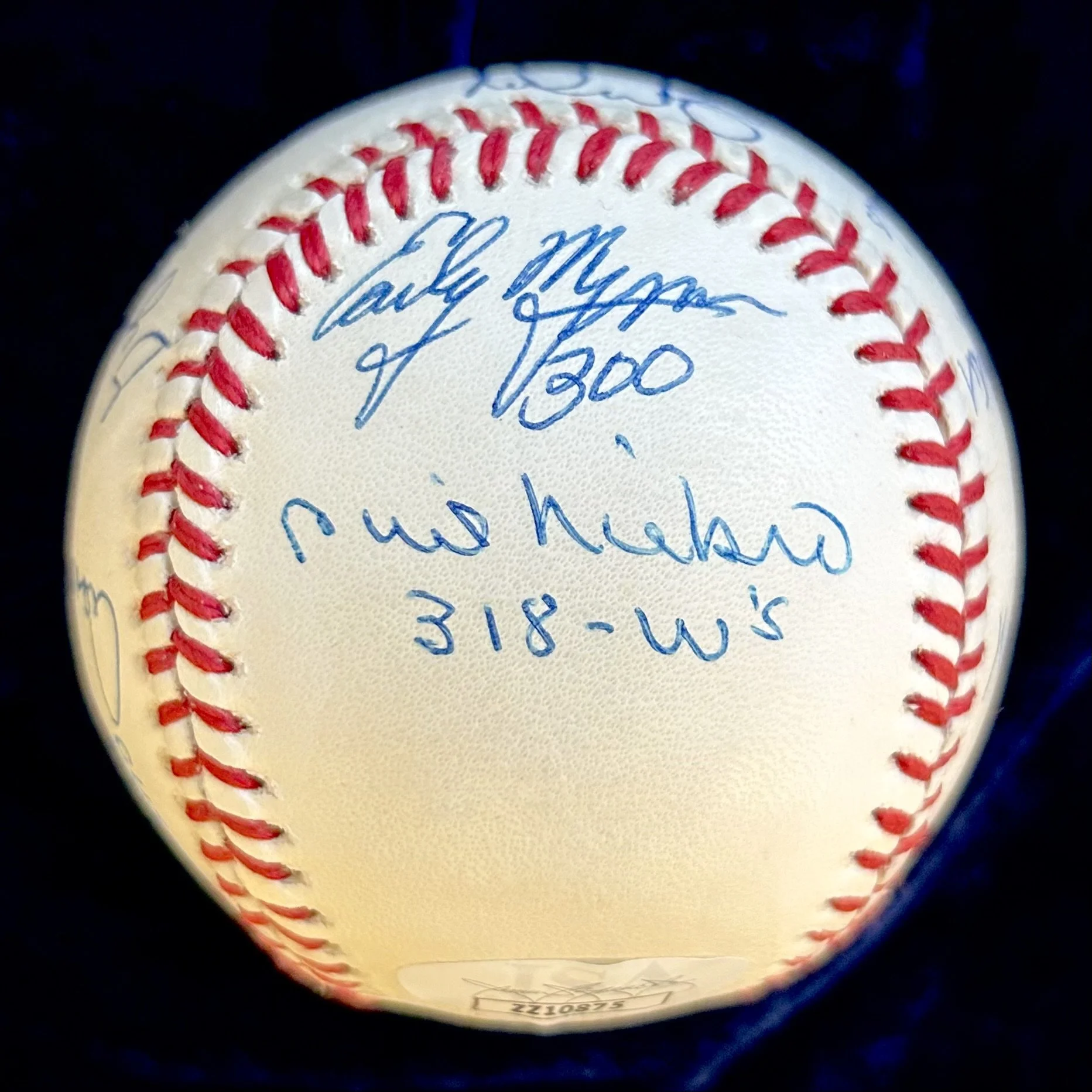 300 Win Club Signed (8) Official American League Baseball. Signed by Ryan, Seaver, Perry, Sutton, Wynn, Niekro, Spahn, and Carlton. JSA