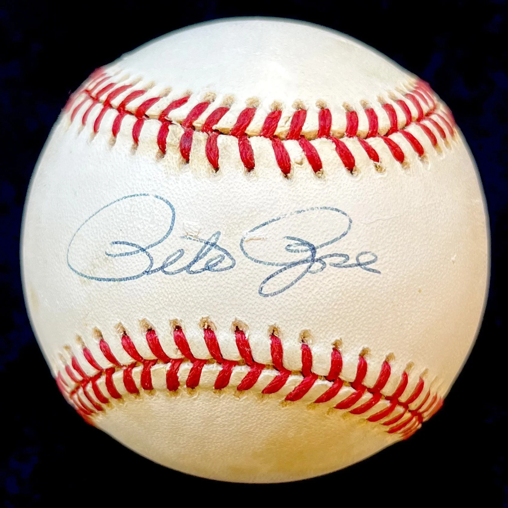 Pete Rose Signed Official National League Baseball. PSA