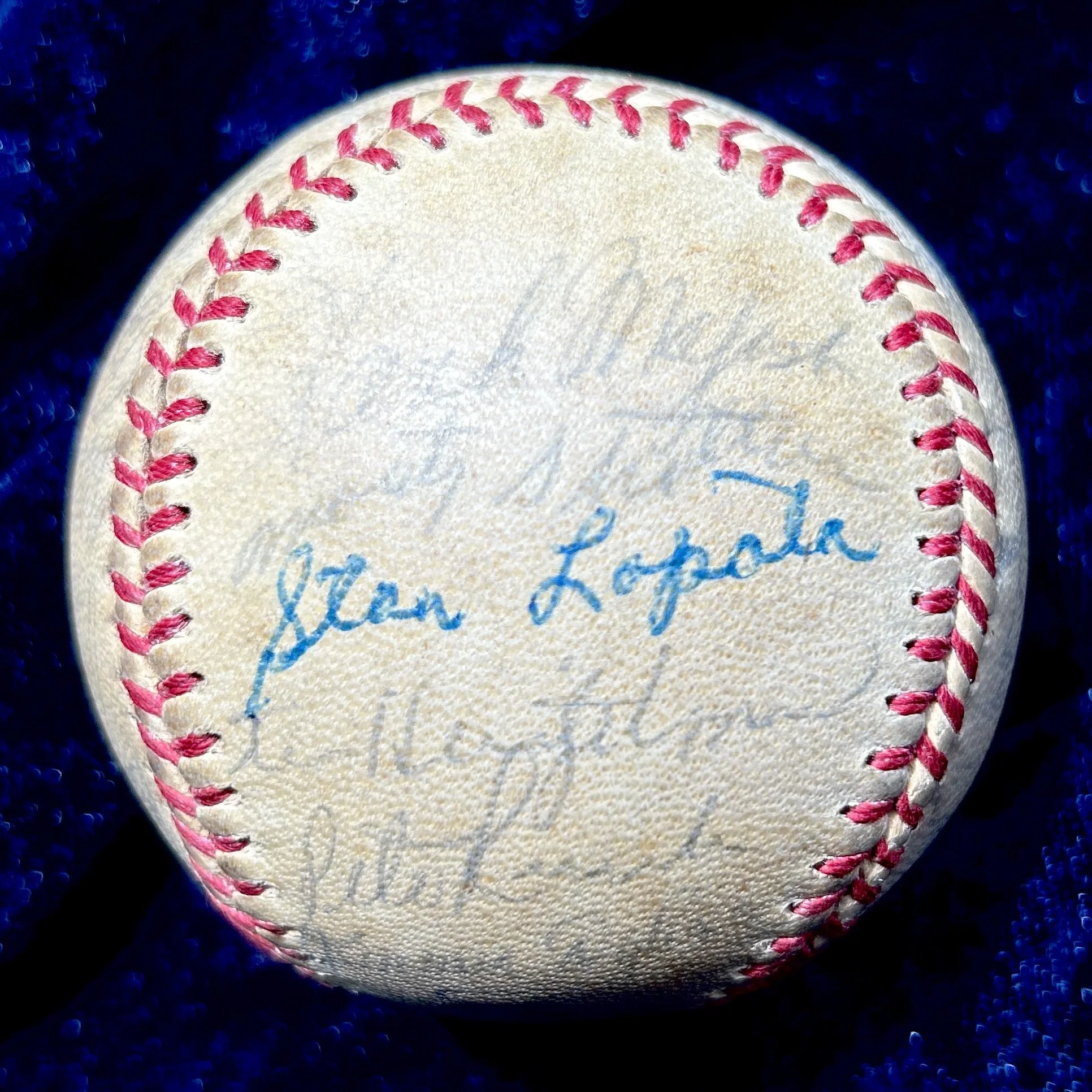 Baseball Greats Multi-Signed (25) Official National League Baseball. Satchel Paige, Joe DiMaggio, Stan Musial, Bob Feller, Robin Roberts, Early Wynn. PSA