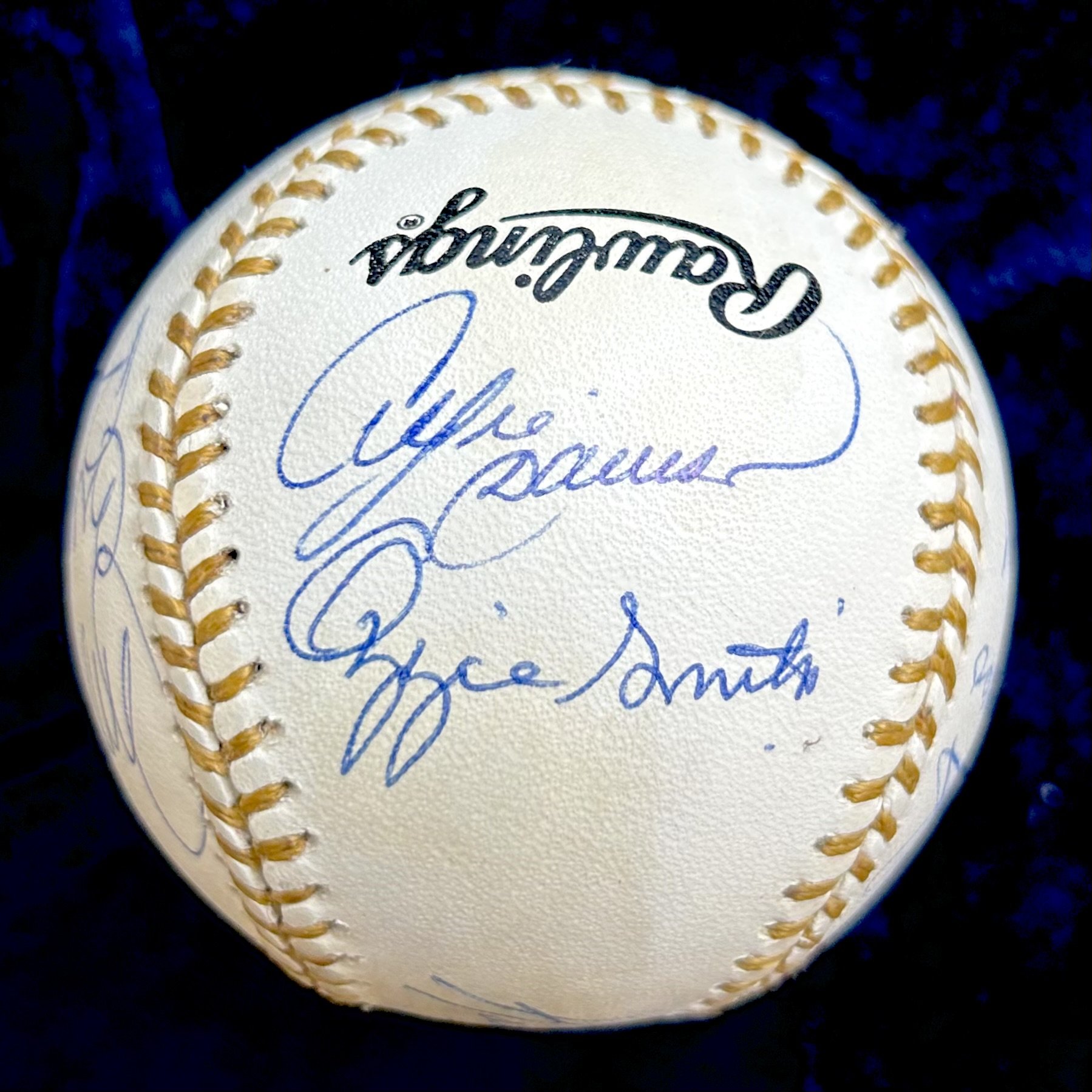 Gold Glove Winners Multi-Signed (10) Baseball. Al Kaline, Ozzie Smith, Andre Dawson, Bob Gibson, Brooks Robinson, Ryne Sandberg. PSA