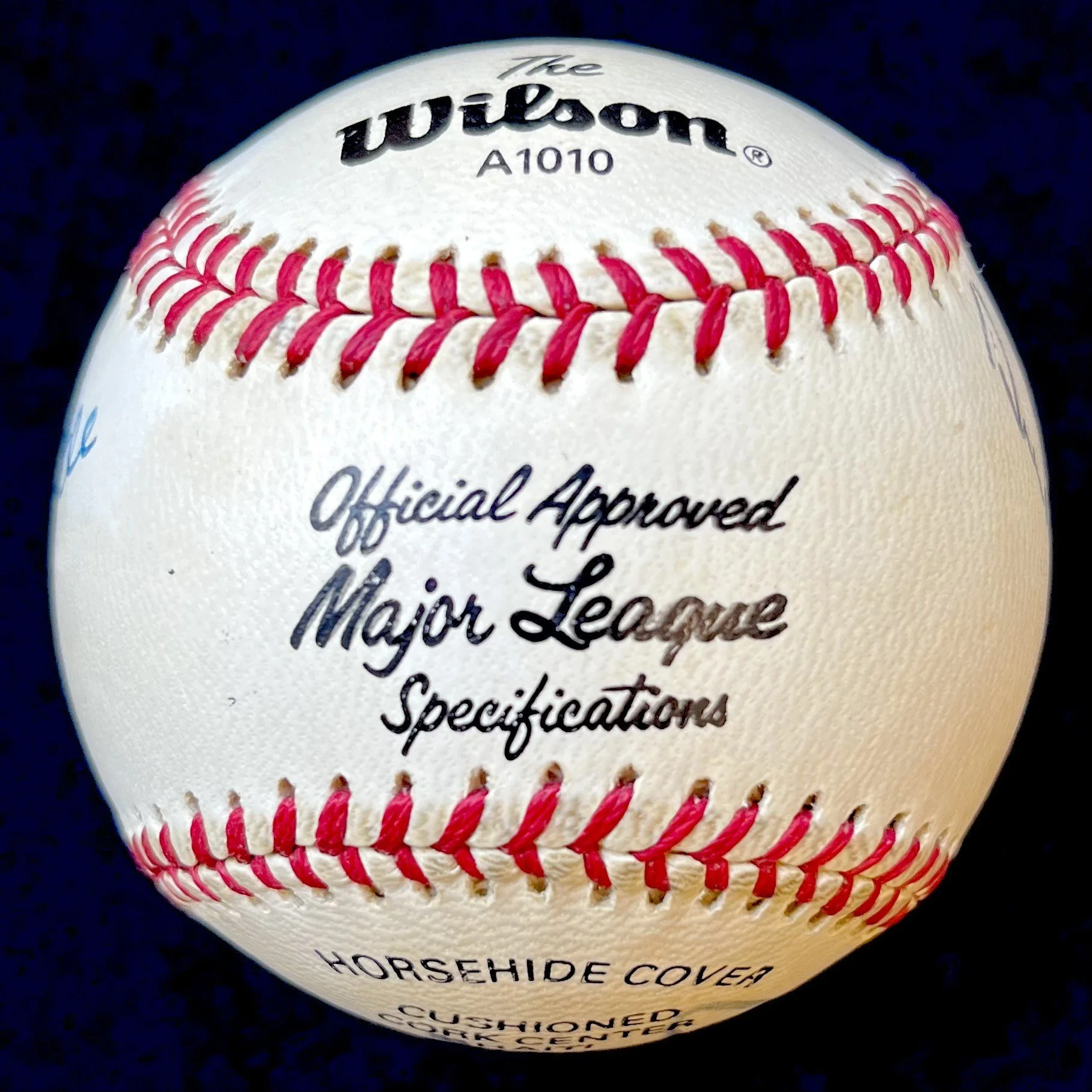 Hall of Famers and Stars Multi Signed Official Major League Ball. Mickey Mantle, Yogi Berra, Duke Snider, Willie Mays, Billie Martin, Joe Collins. JSA