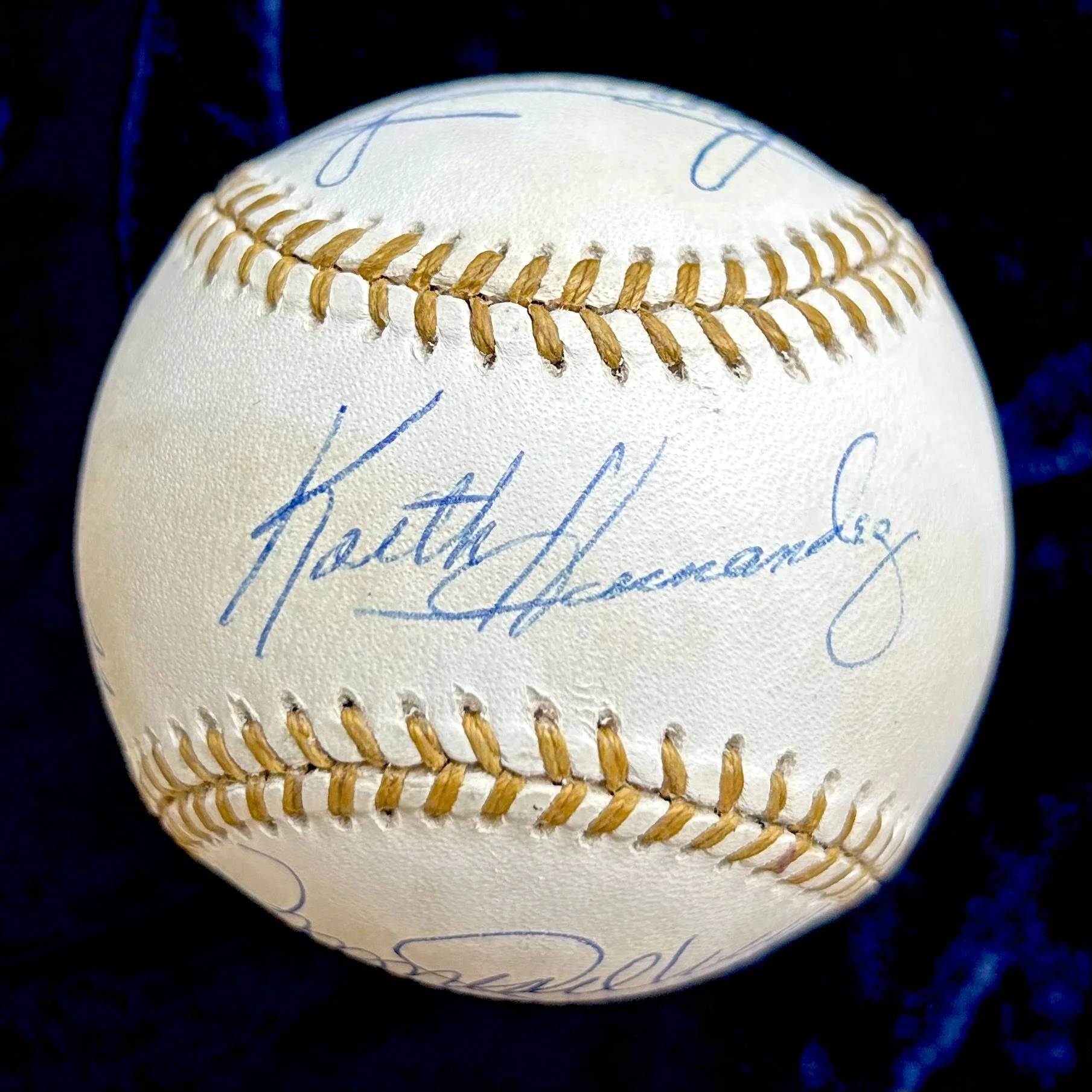 Gold Glove Winners Multi-Signed (10) Baseball. Al Kaline, Ozzie Smith, Andre Dawson, Bob Gibson, Brooks Robinson, Ryne Sandberg. PSA