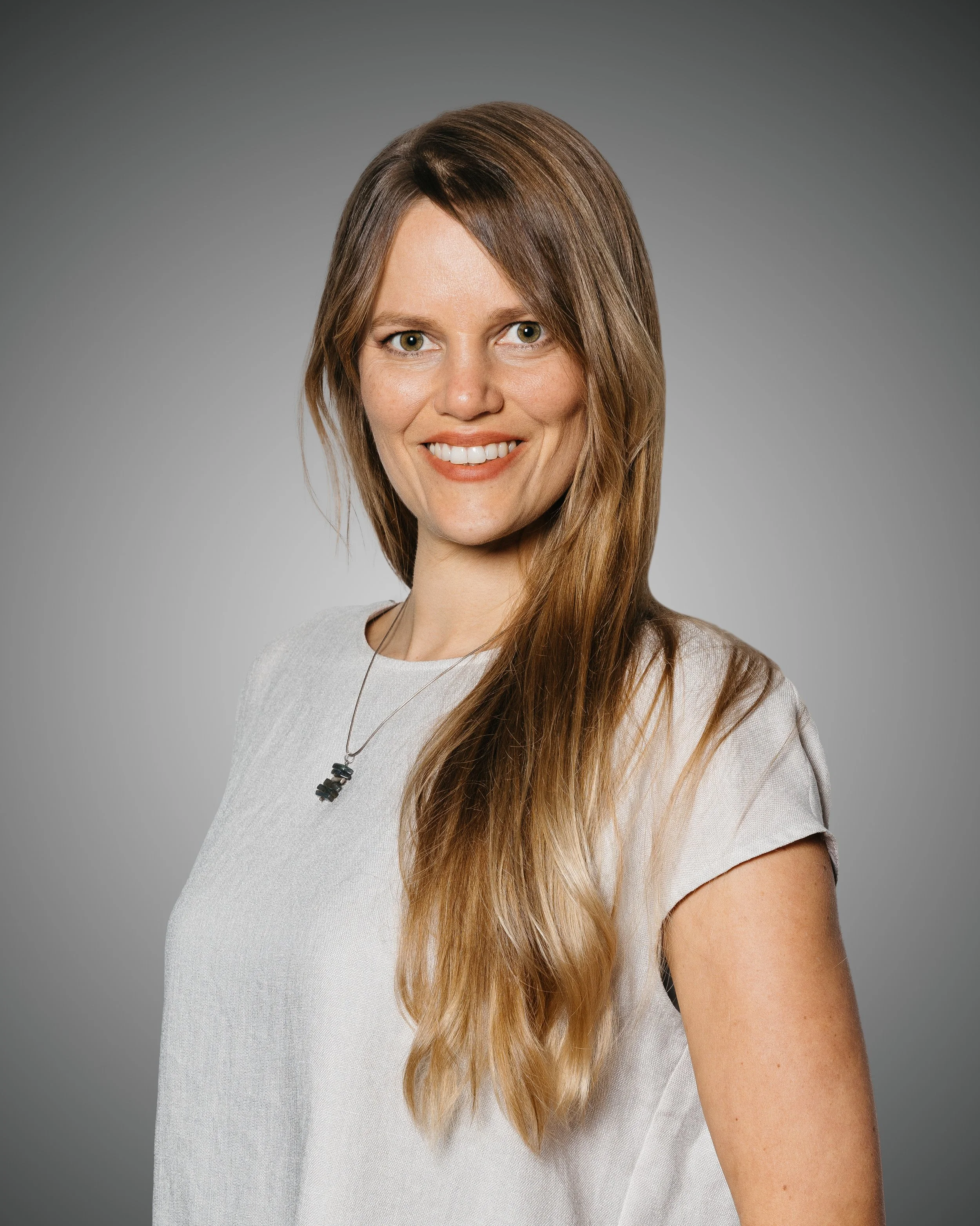 Headshot example 3 .jpg