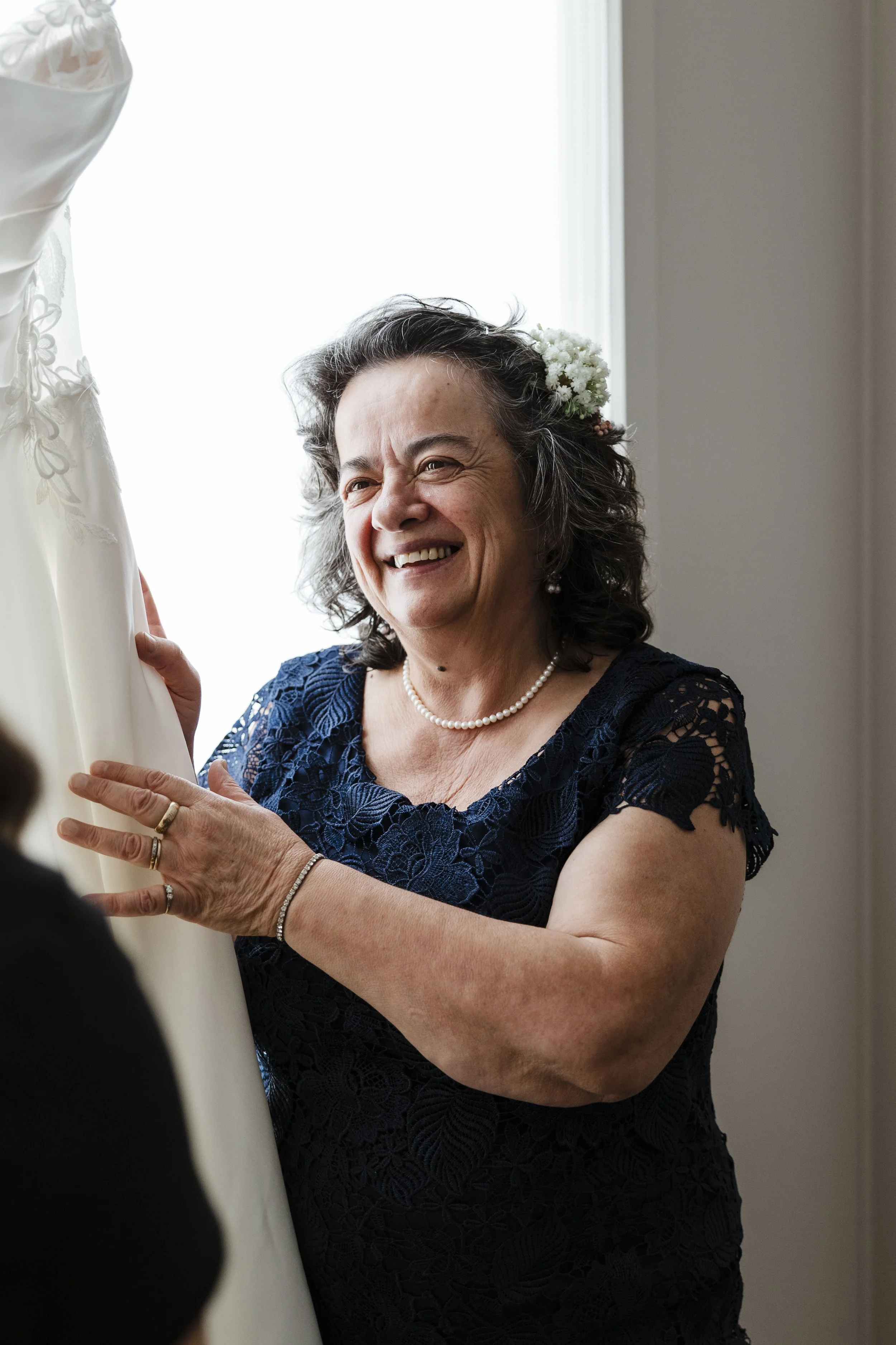 Amelia&Matthew_Highlights-19.jpg