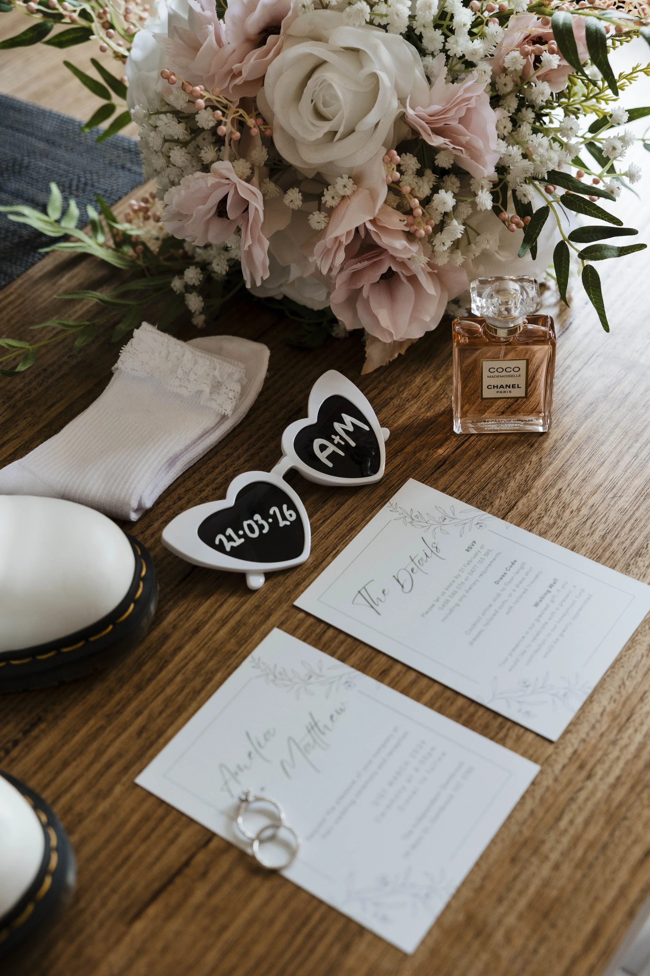 Amelia&Matthew_Highlights-7.jpg