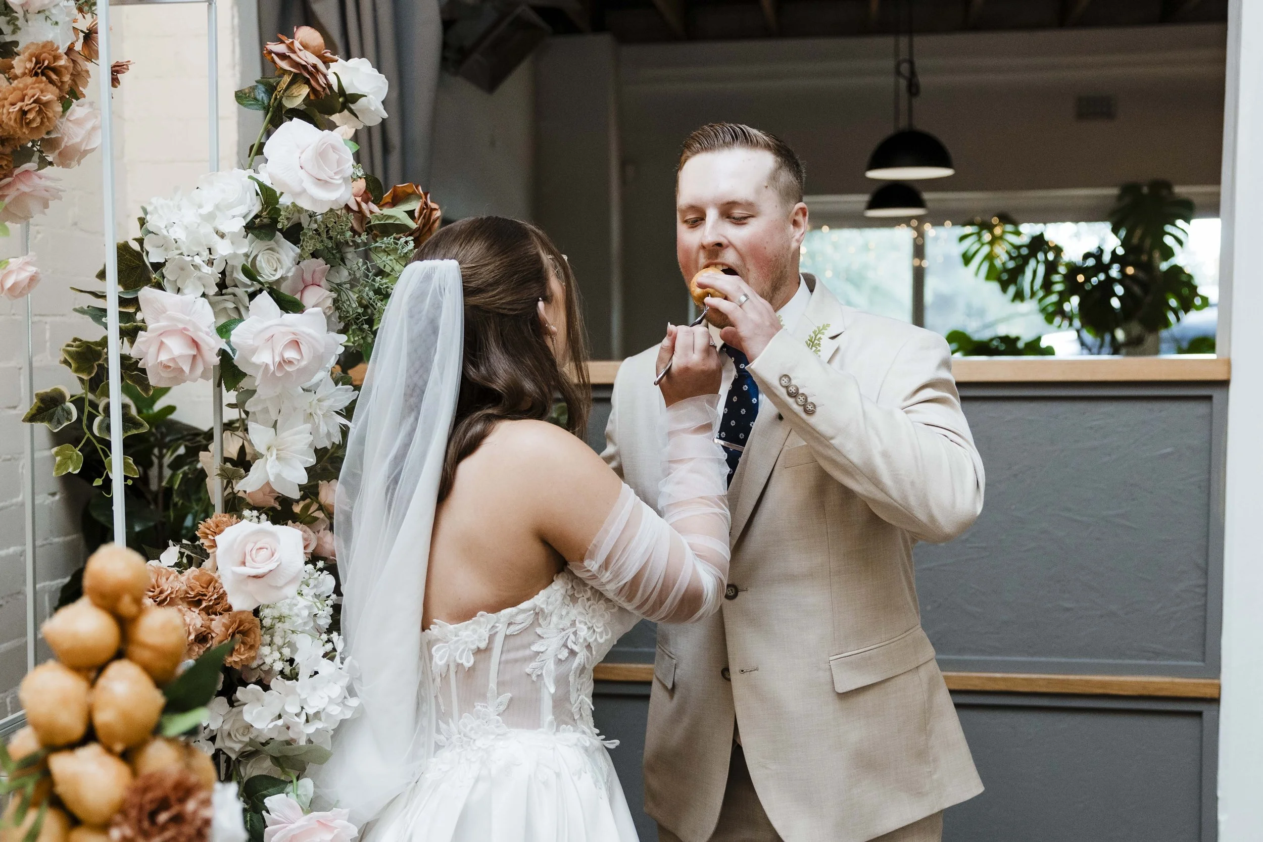 Amelia&Matthew_Highlights-242.jpg