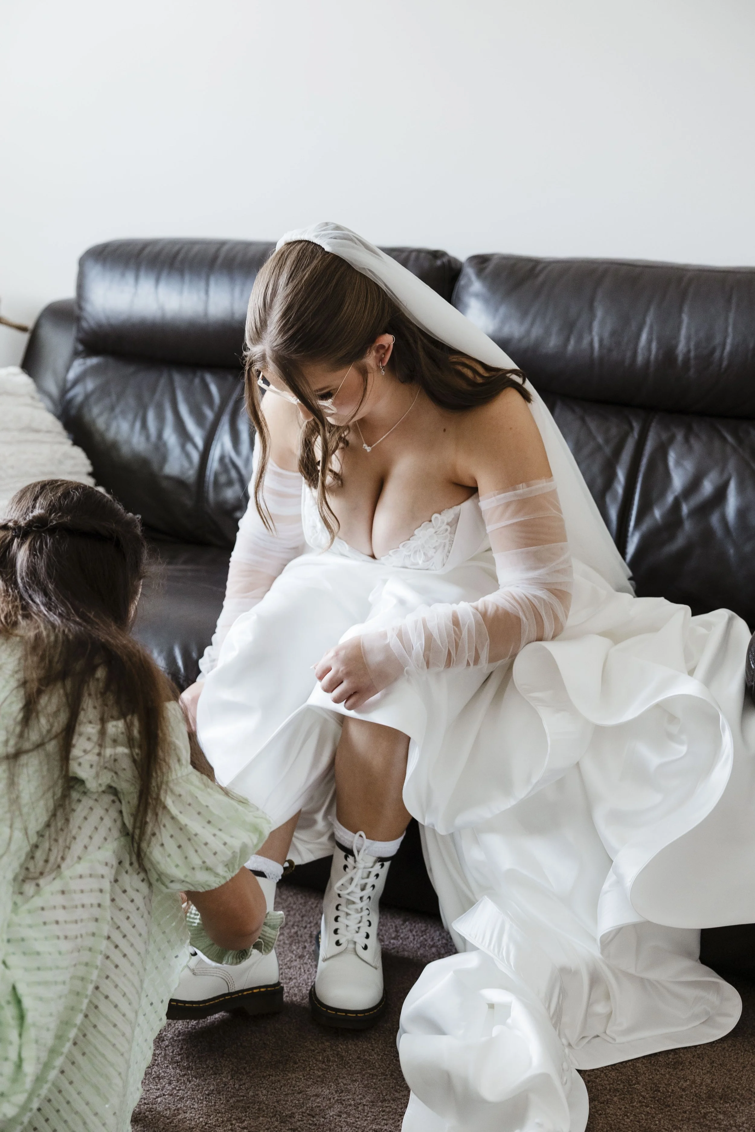 Amelia&Matthew_Highlights-64.jpg