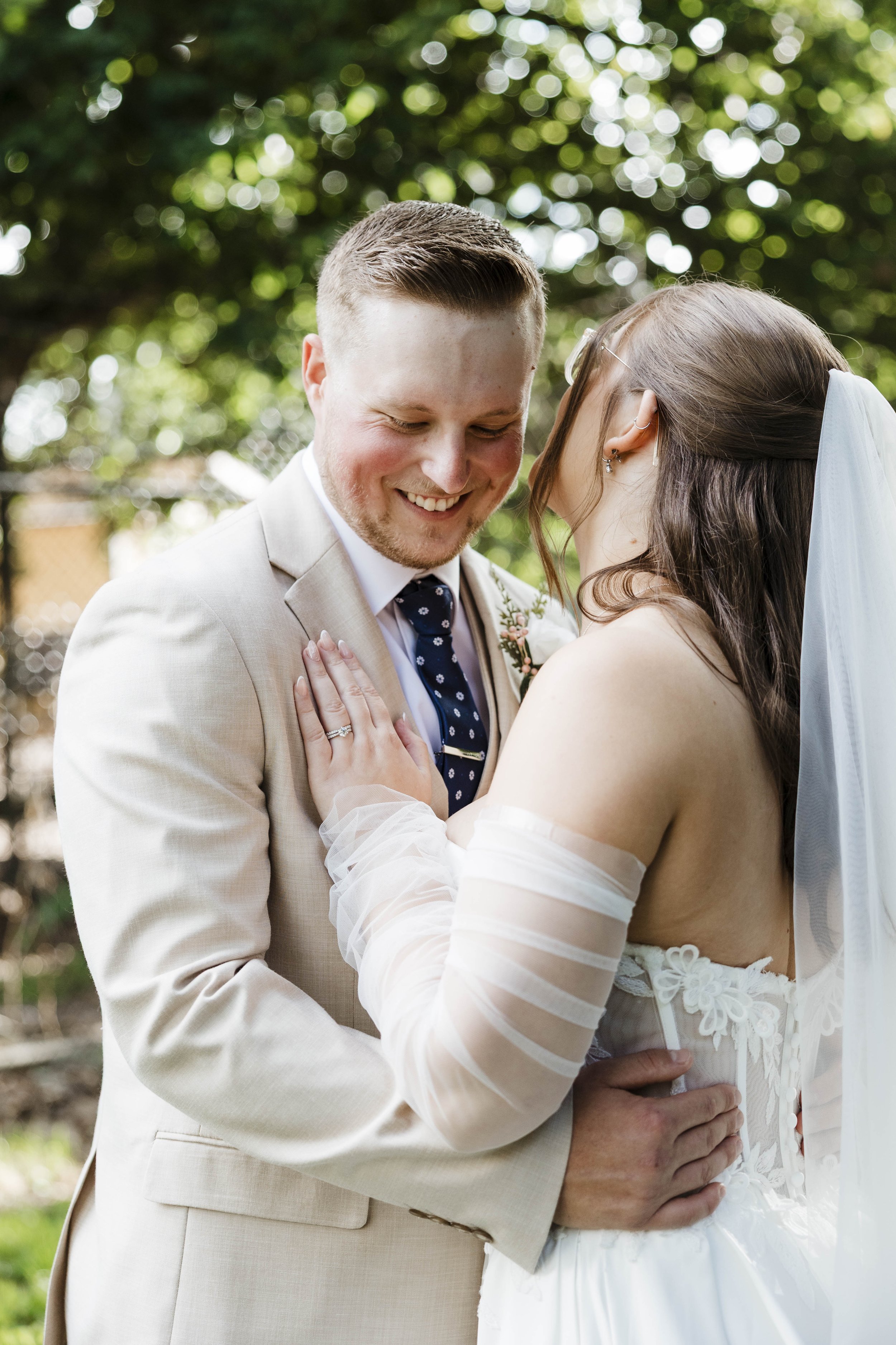 Amelia&Matthew_Highlights-145.jpg