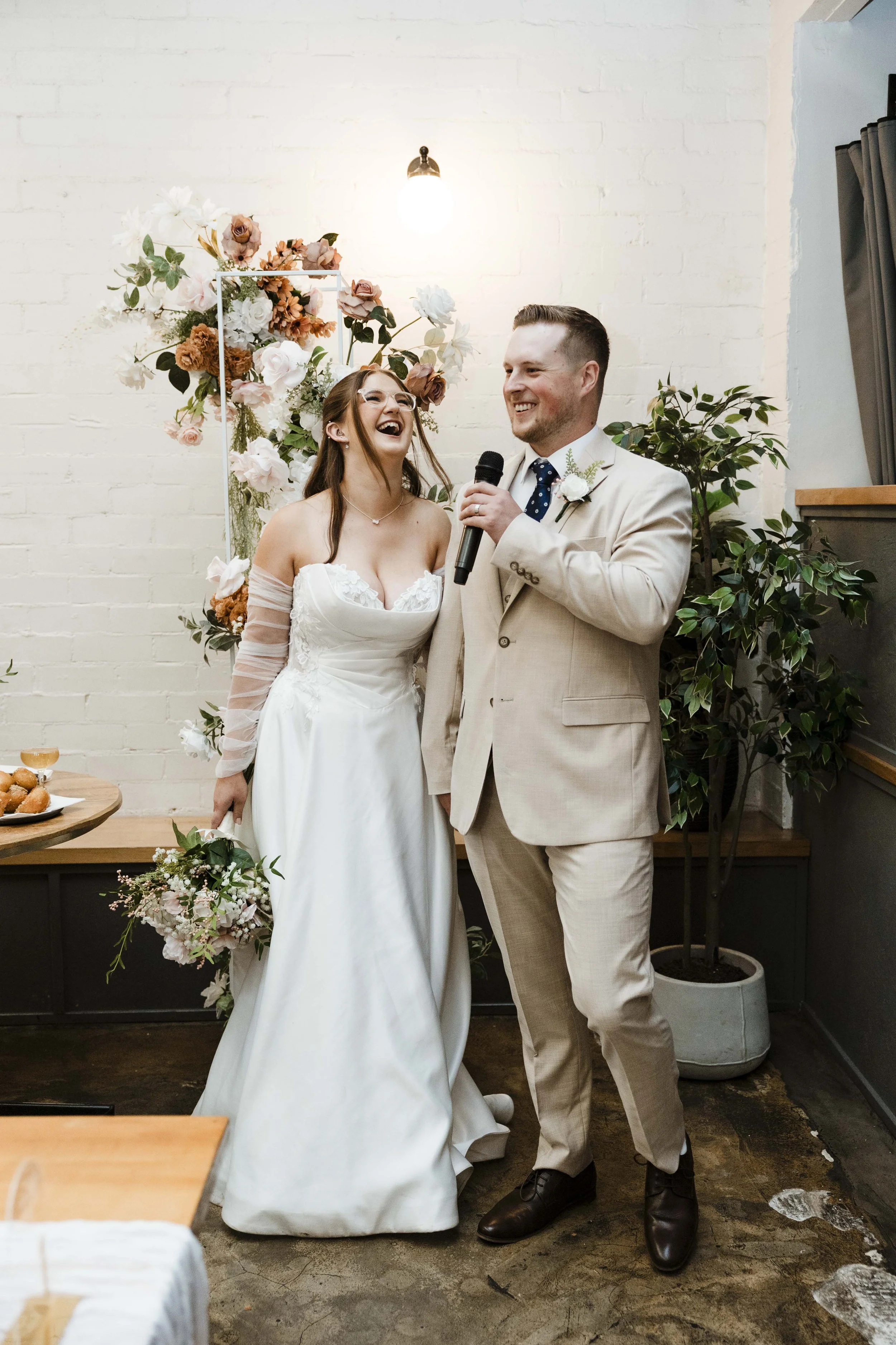 Amelia&Matthew_Highlights-237.jpg