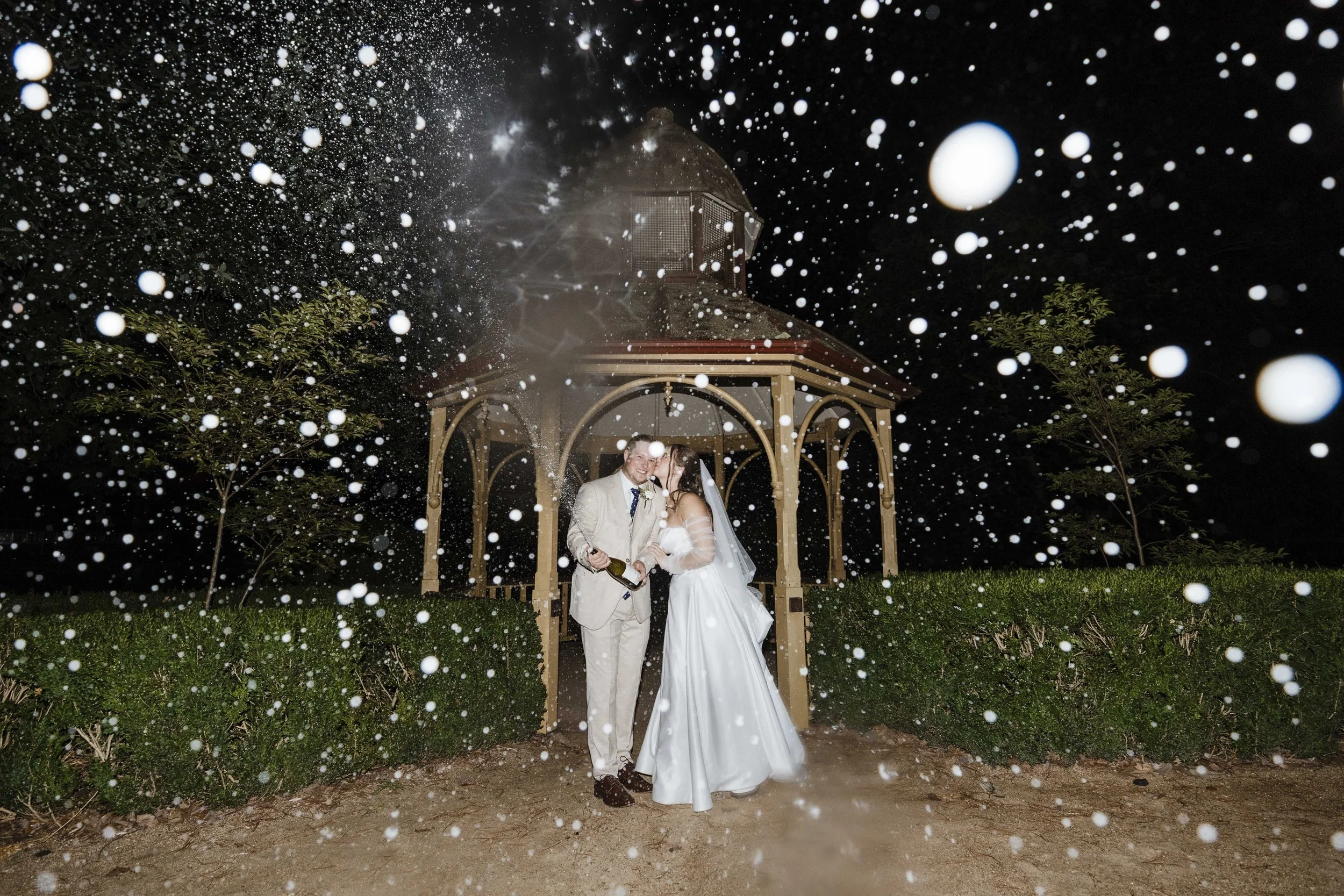 Amelia&Matthew_Highlights-256.jpg