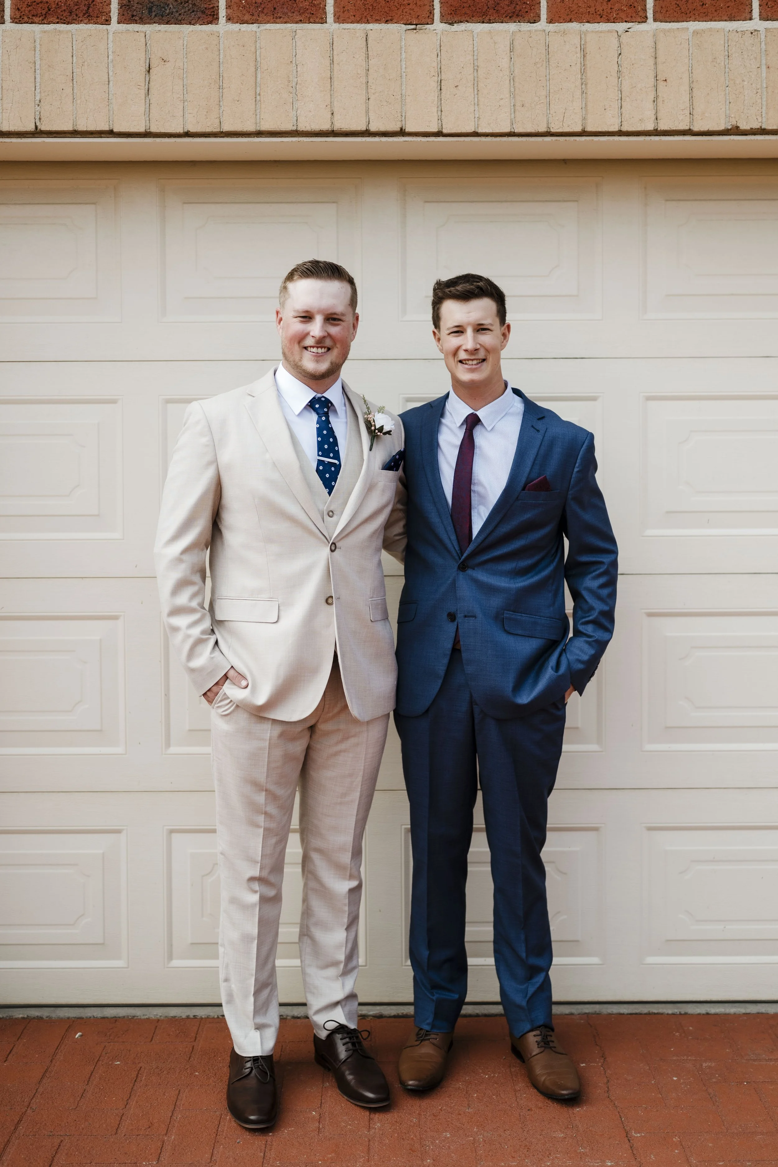 Amelia&Matthew_Highlights-44.jpg