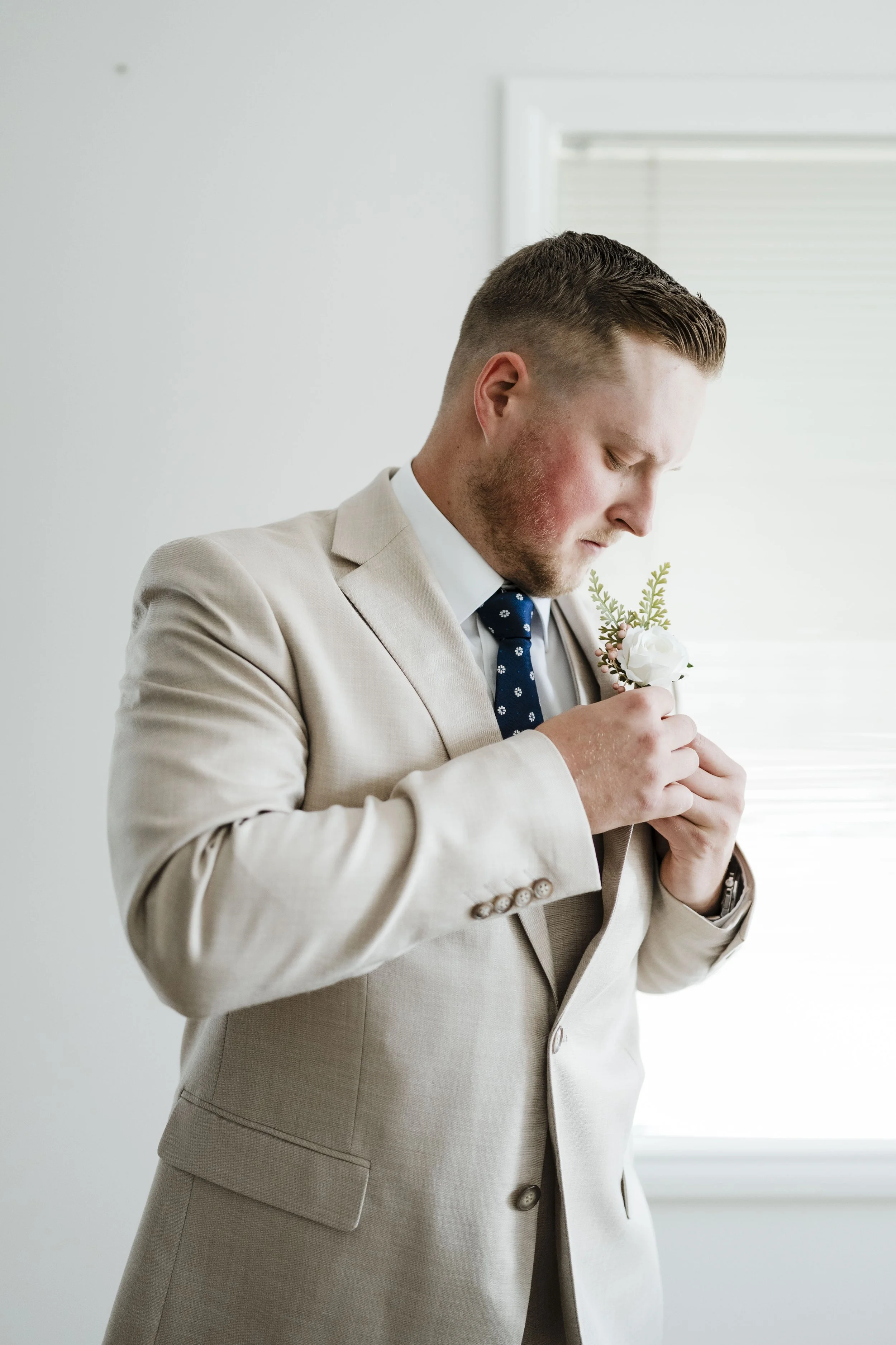 Amelia&Matthew_Highlights-28.jpg