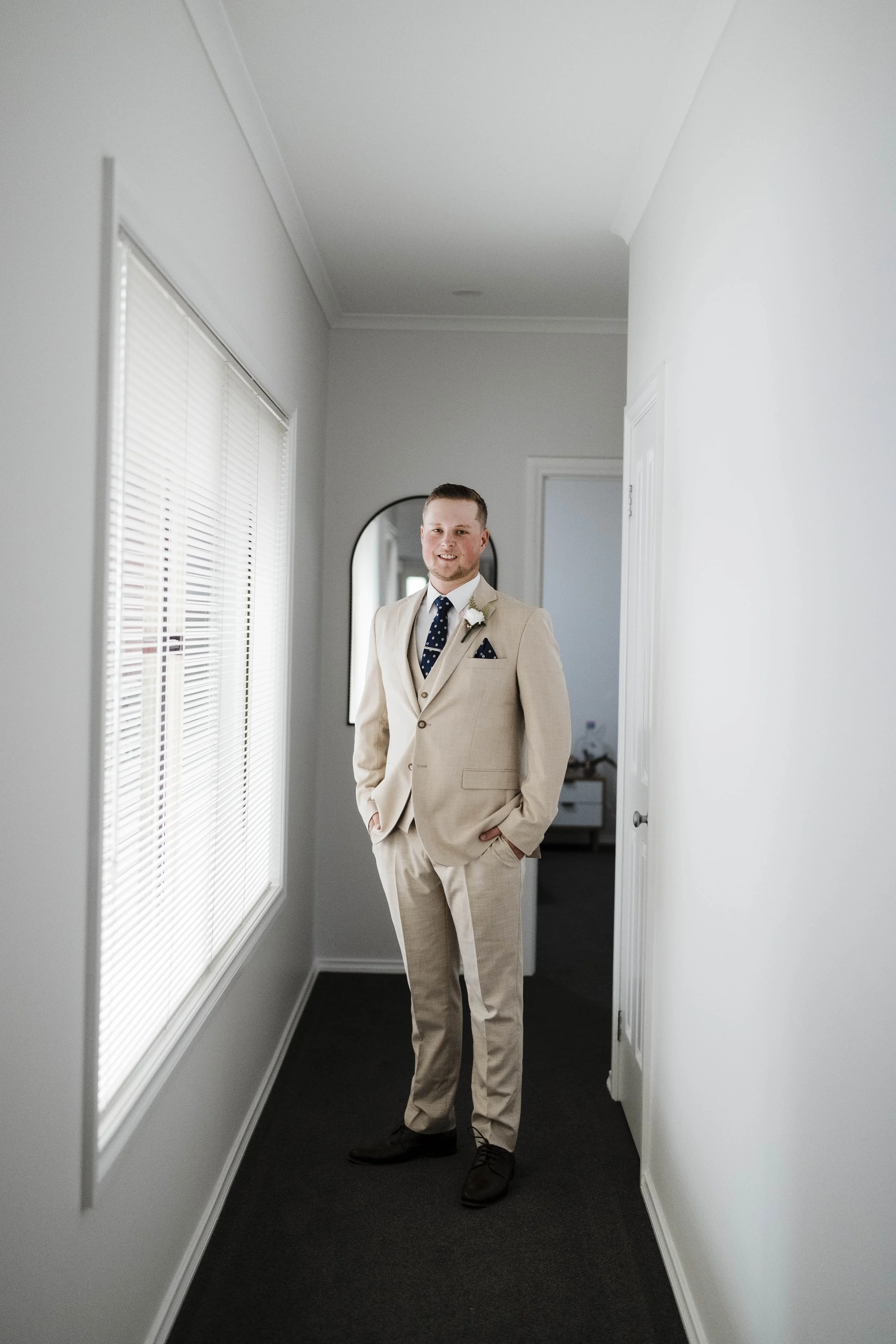 Amelia&Matthew_Highlights-40.jpg