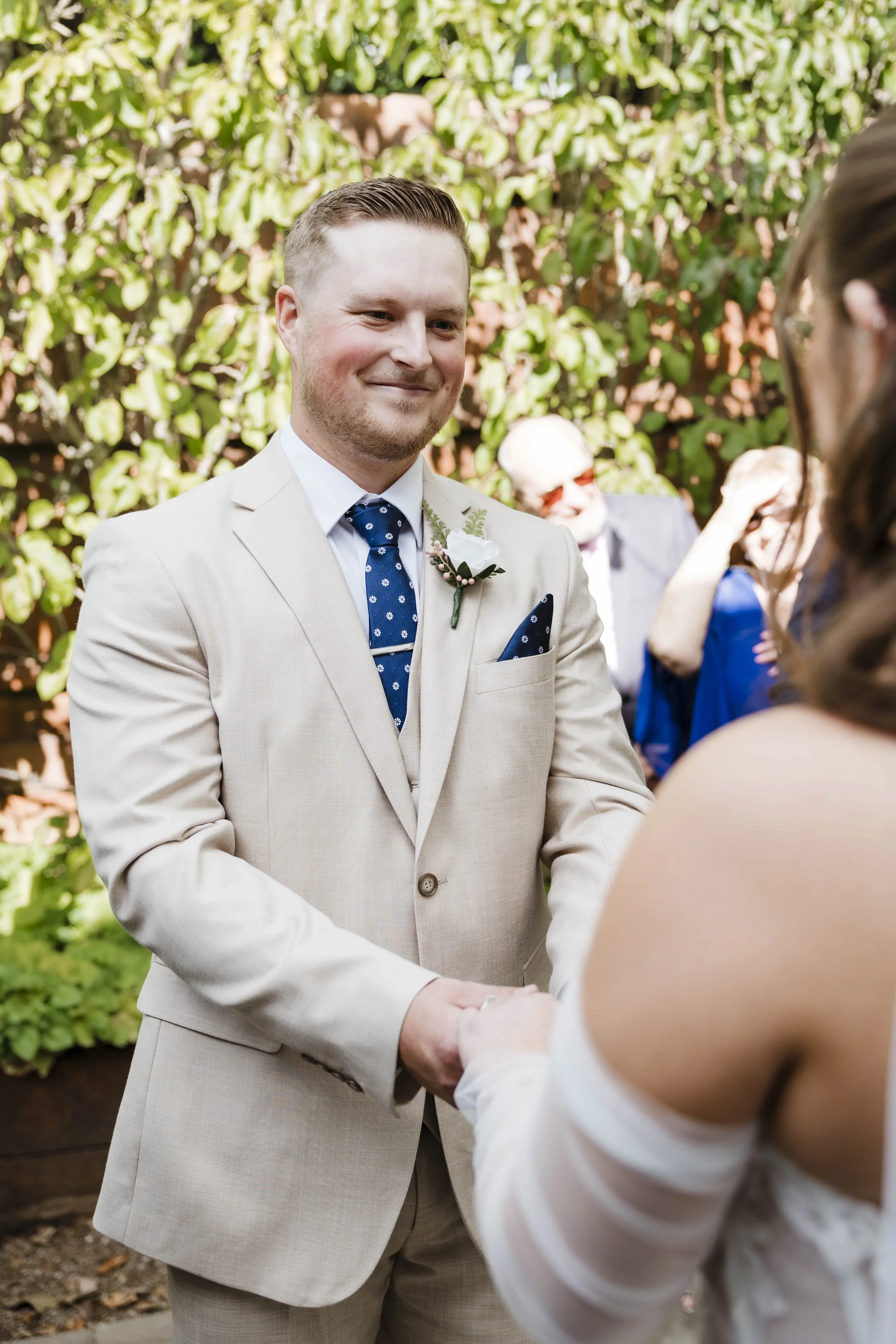 Amelia&Matthew_Highlights-89.jpg