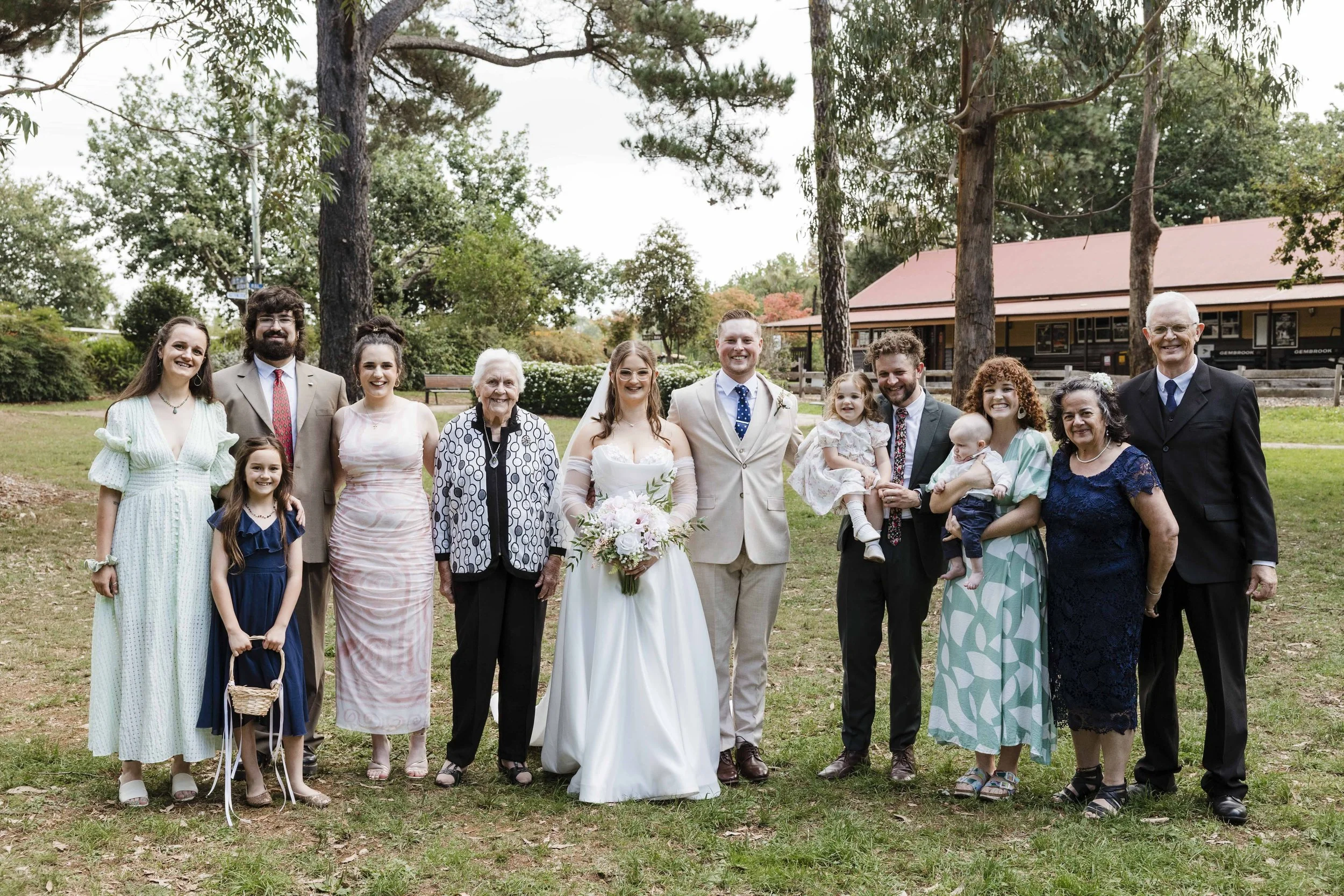 Amelia&Matthew_Highlights-137.jpg