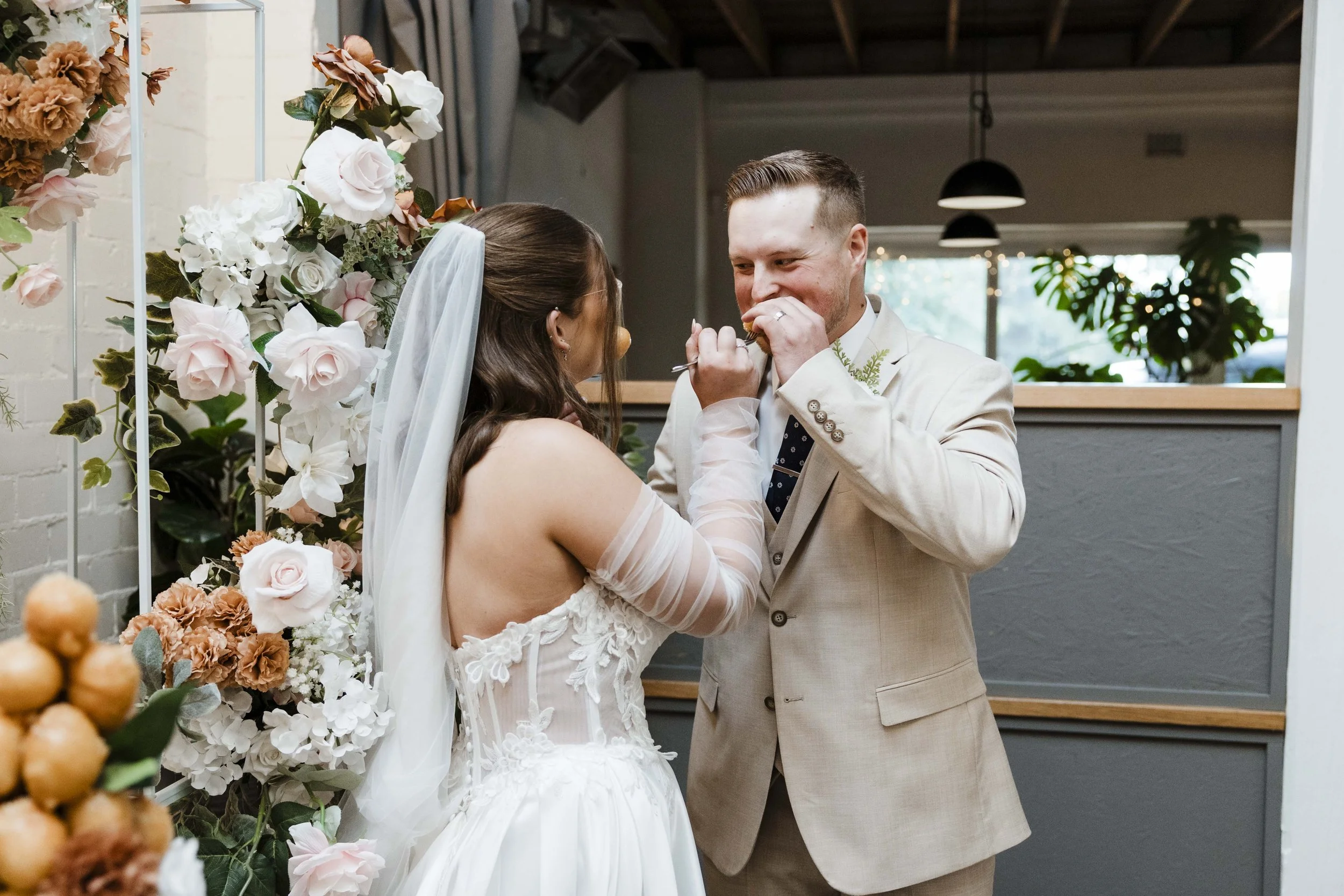 Amelia&Matthew_Highlights-243.jpg