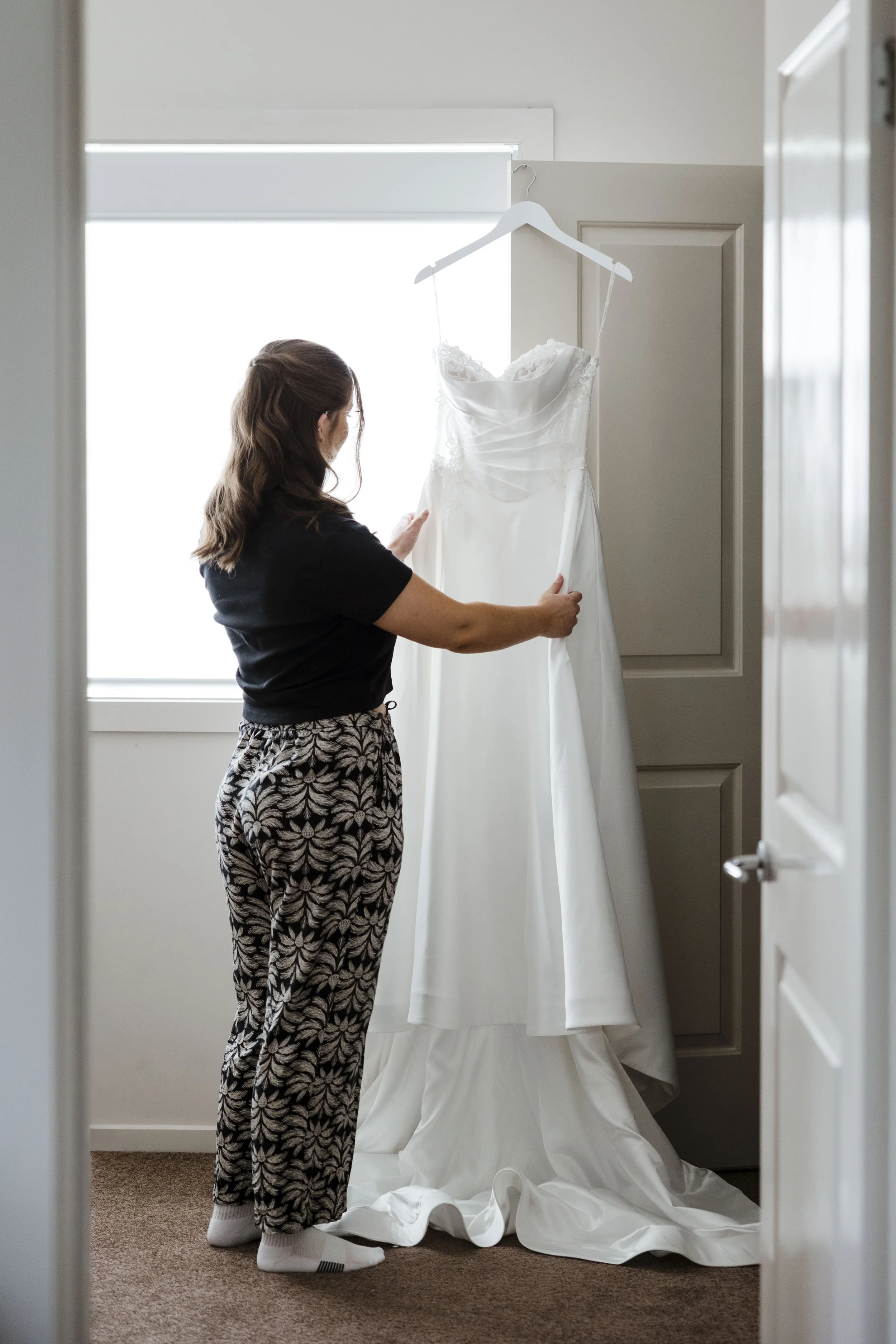 Amelia&Matthew_Highlights-13.jpg
