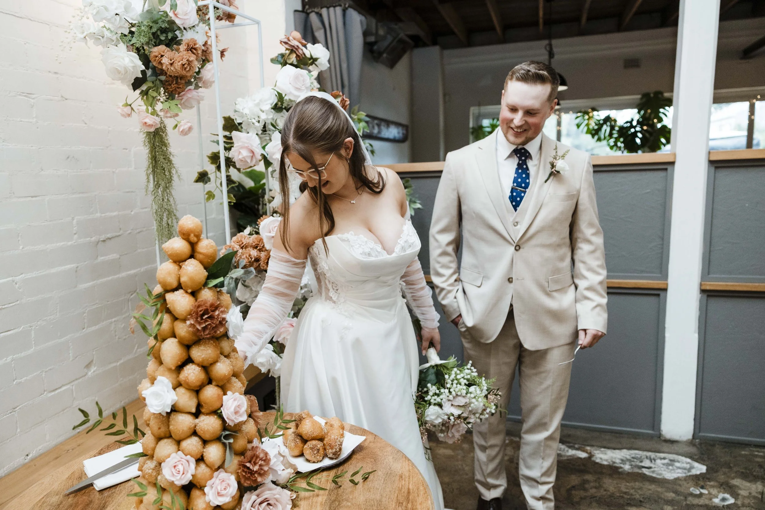 Amelia&Matthew_Highlights-239.jpg
