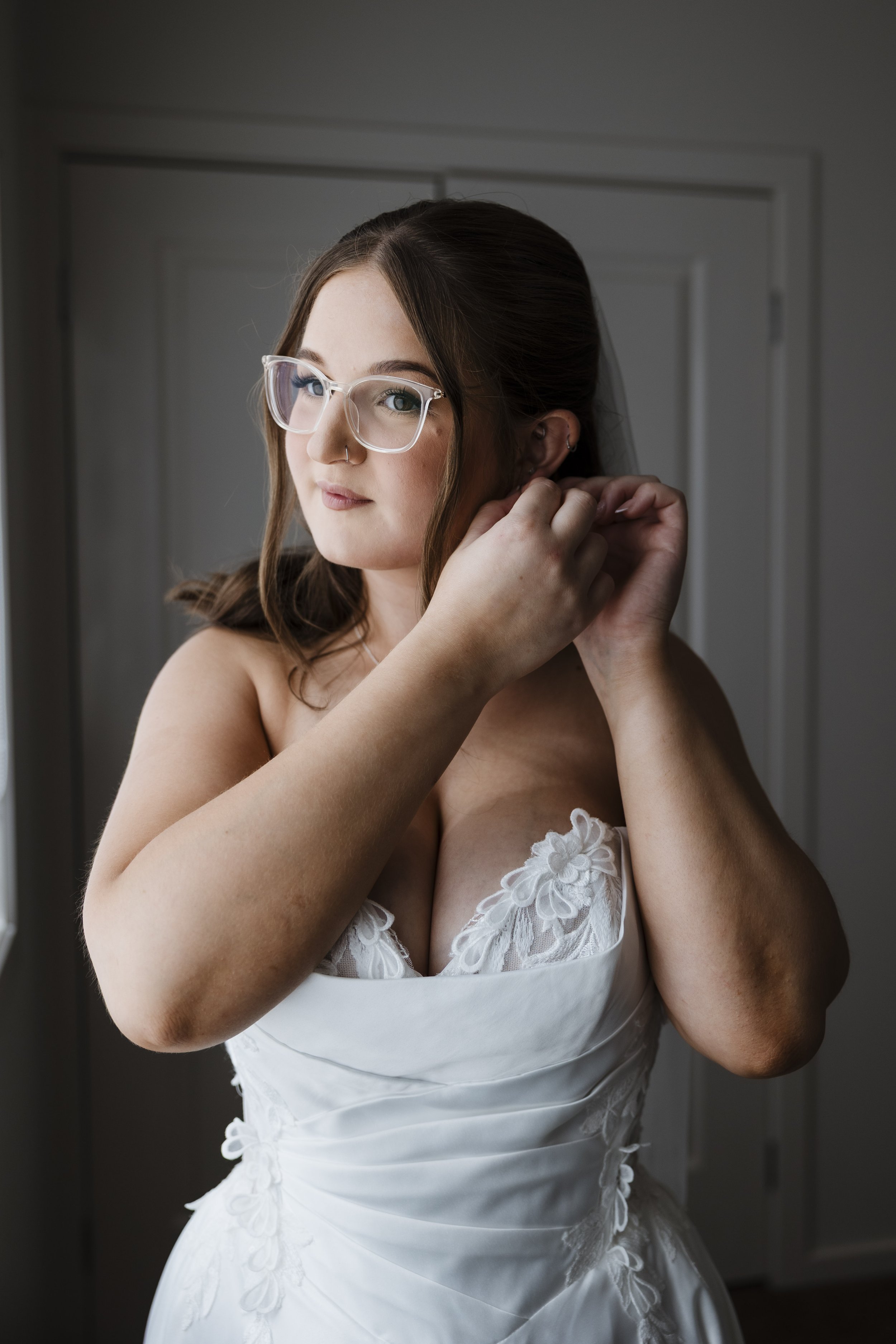 Amelia&Matthew_Highlights-58.jpg