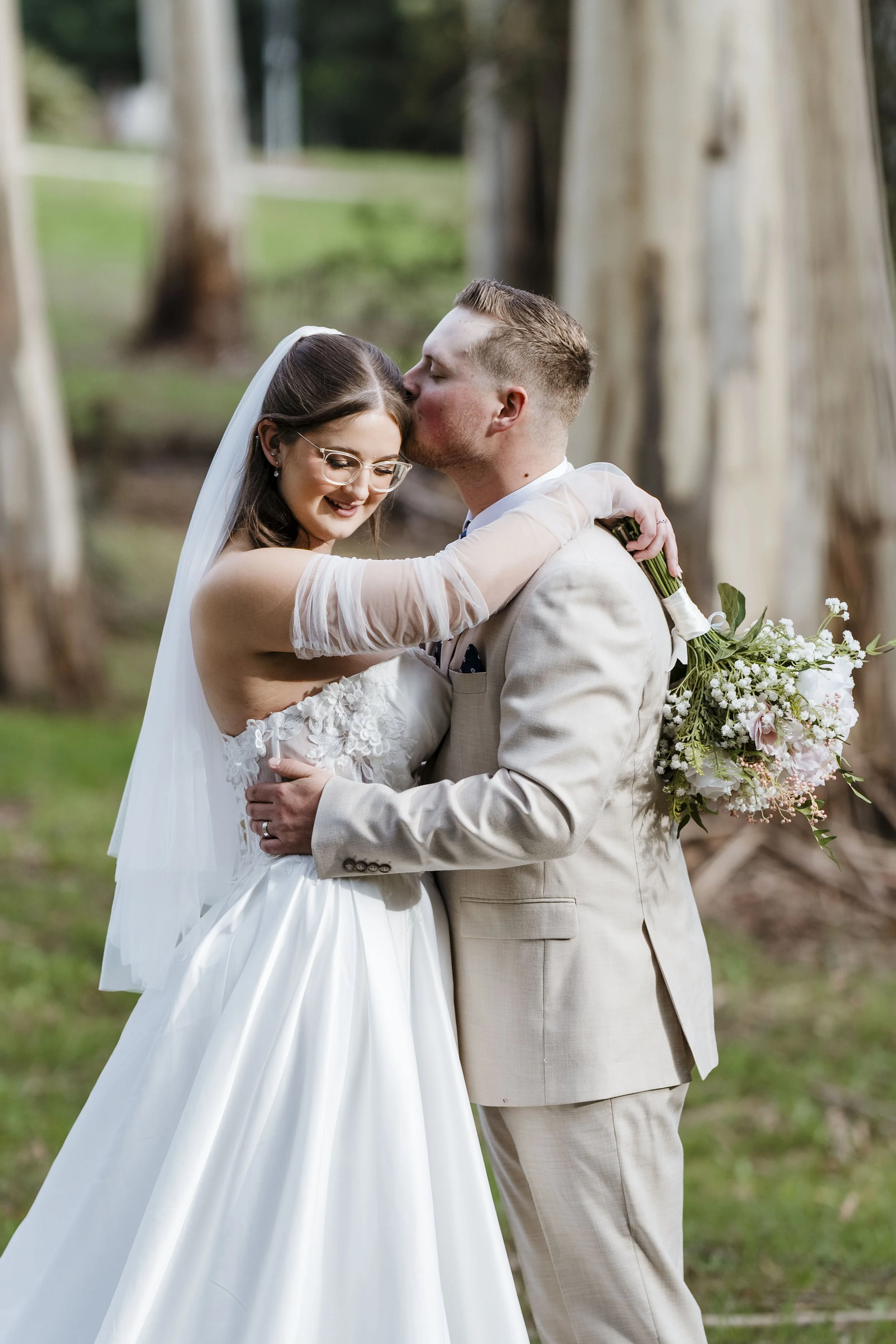 Amelia&Matthew_Highlights-199.jpg