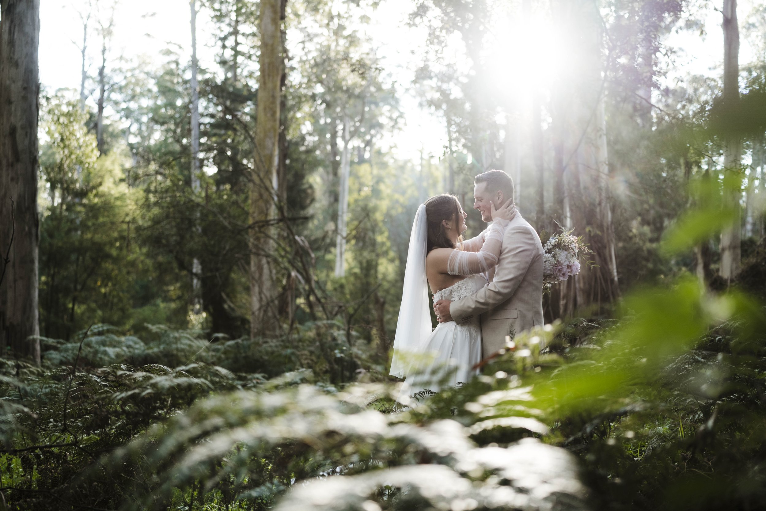 Amelia&Matthew_Highlights-219.jpg