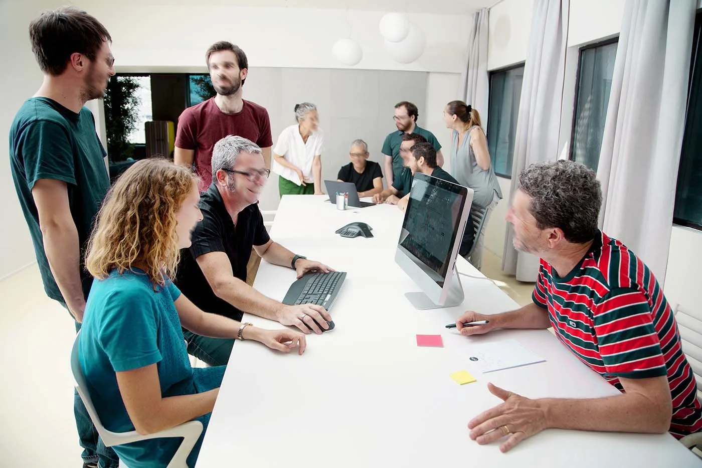 Photo corporate et transition culturelle en entreprise : renforcer le sentiment d’appartenance