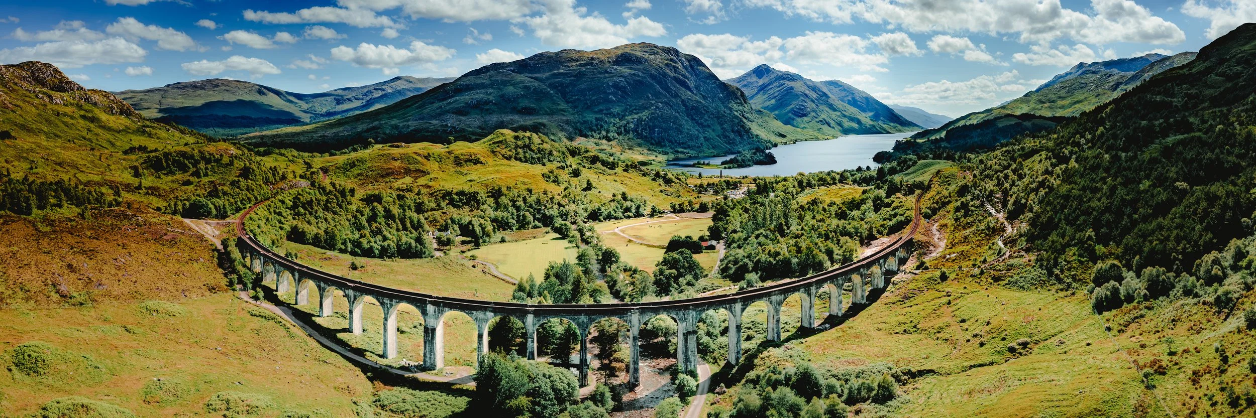 Glenfinnan Viaduct, Scotland.