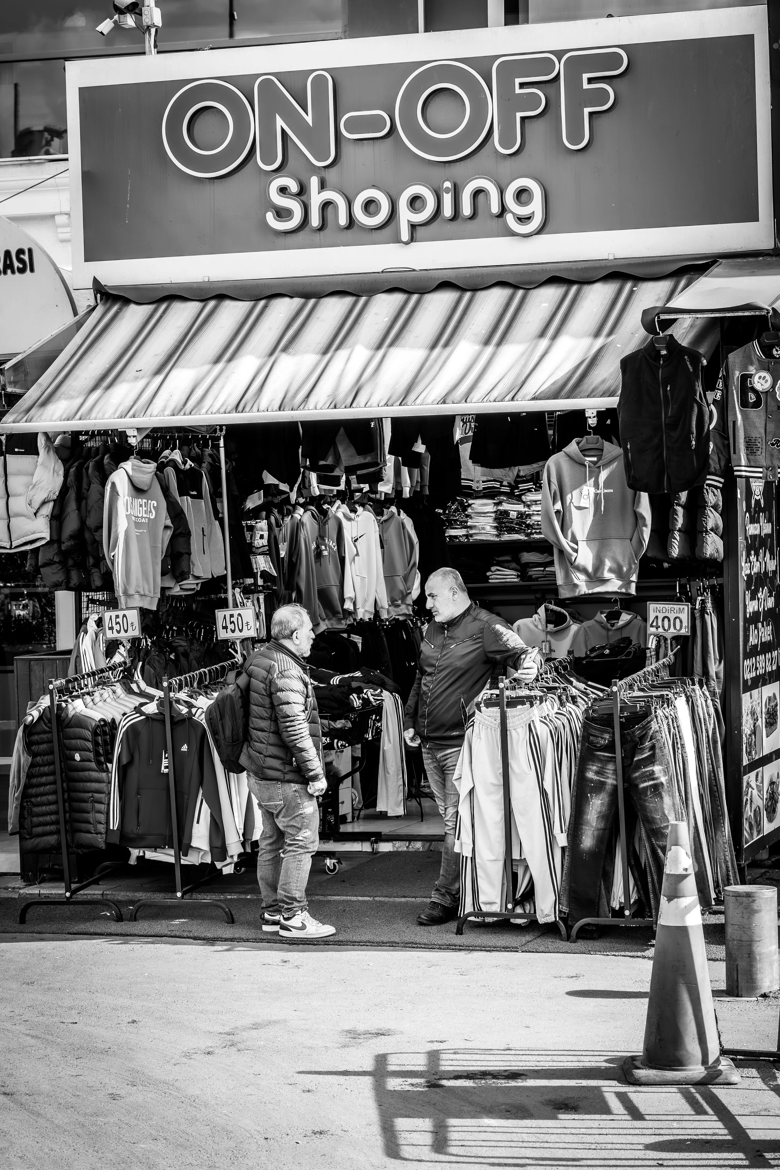 untitled-49-Enhanced-NR.jpg