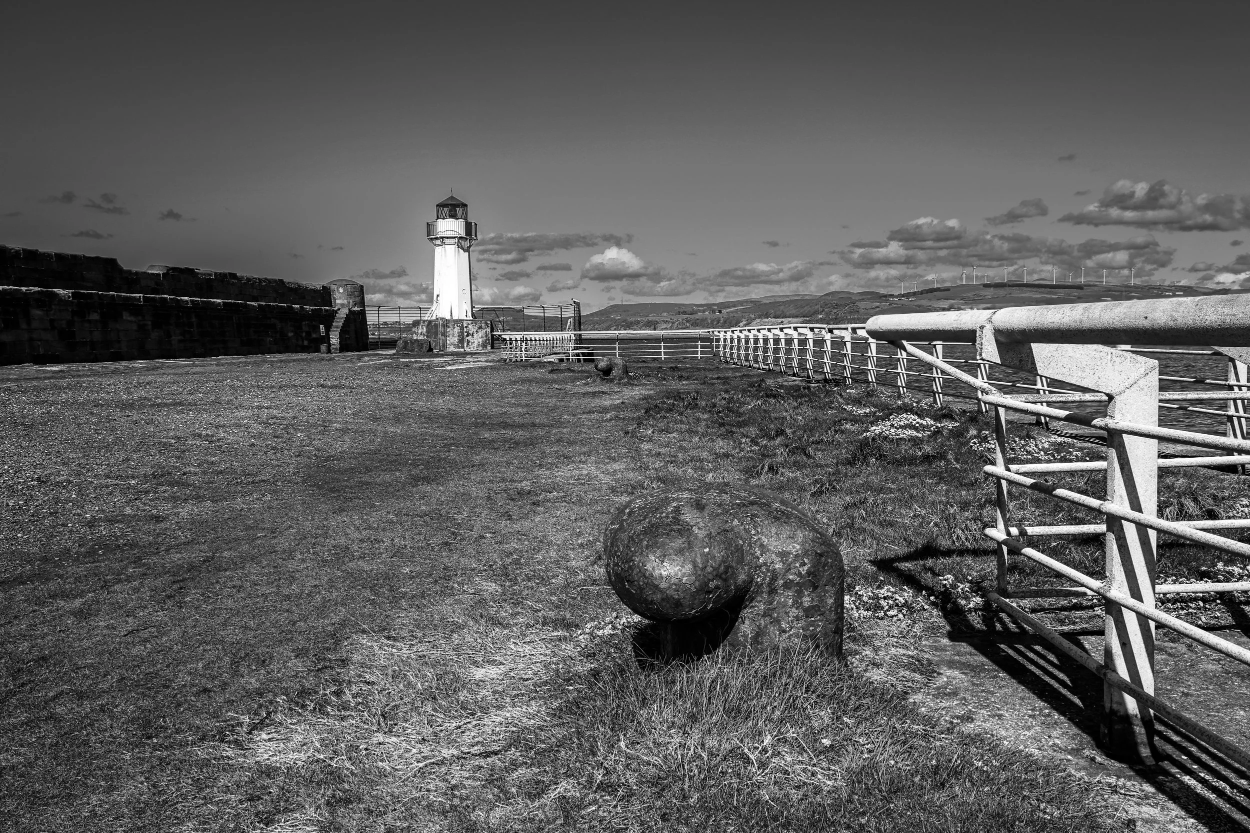 Ardrossan lighthouse.jpg
