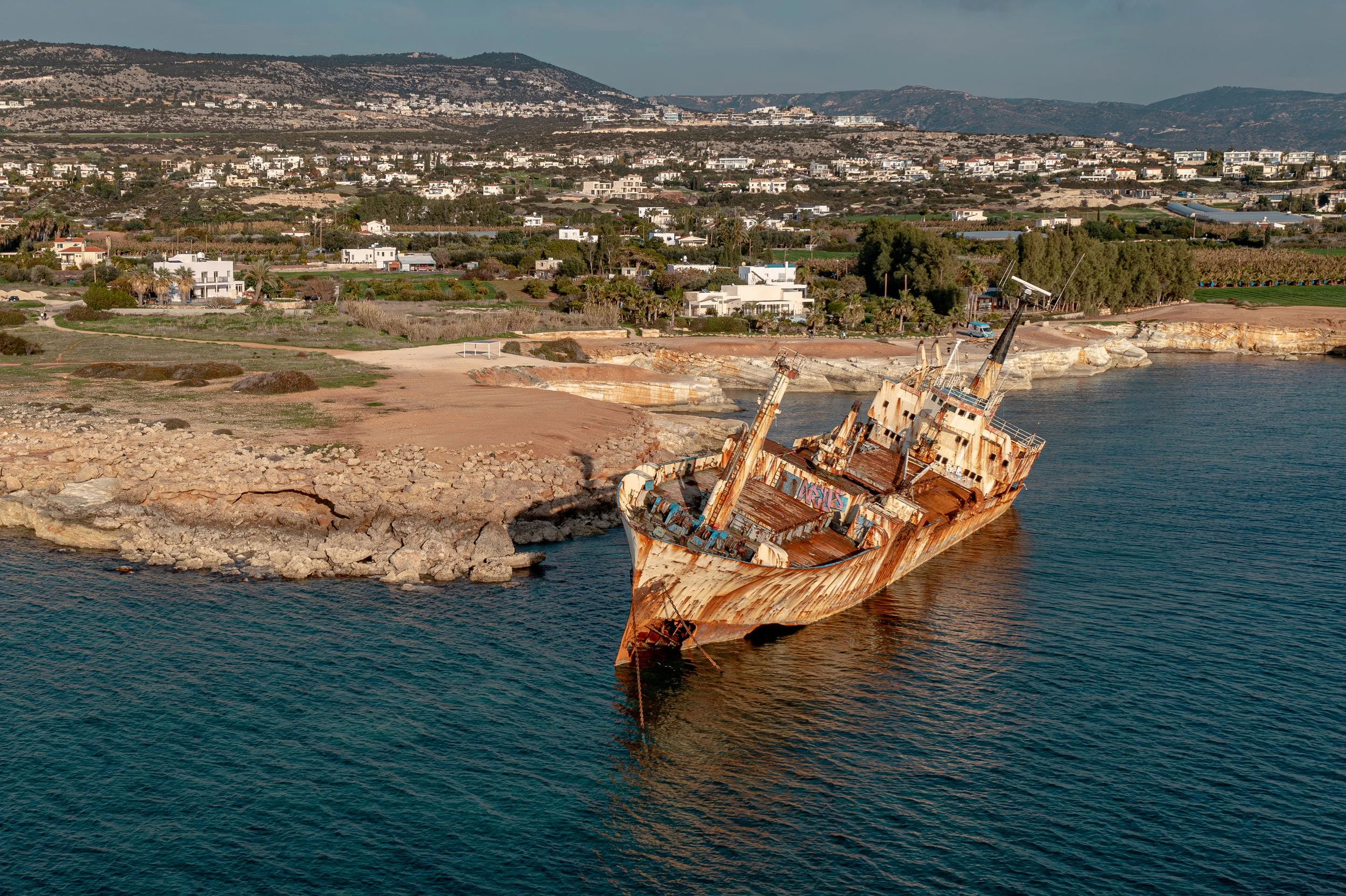 Shipwreck2-Enhanced-NR.jpg