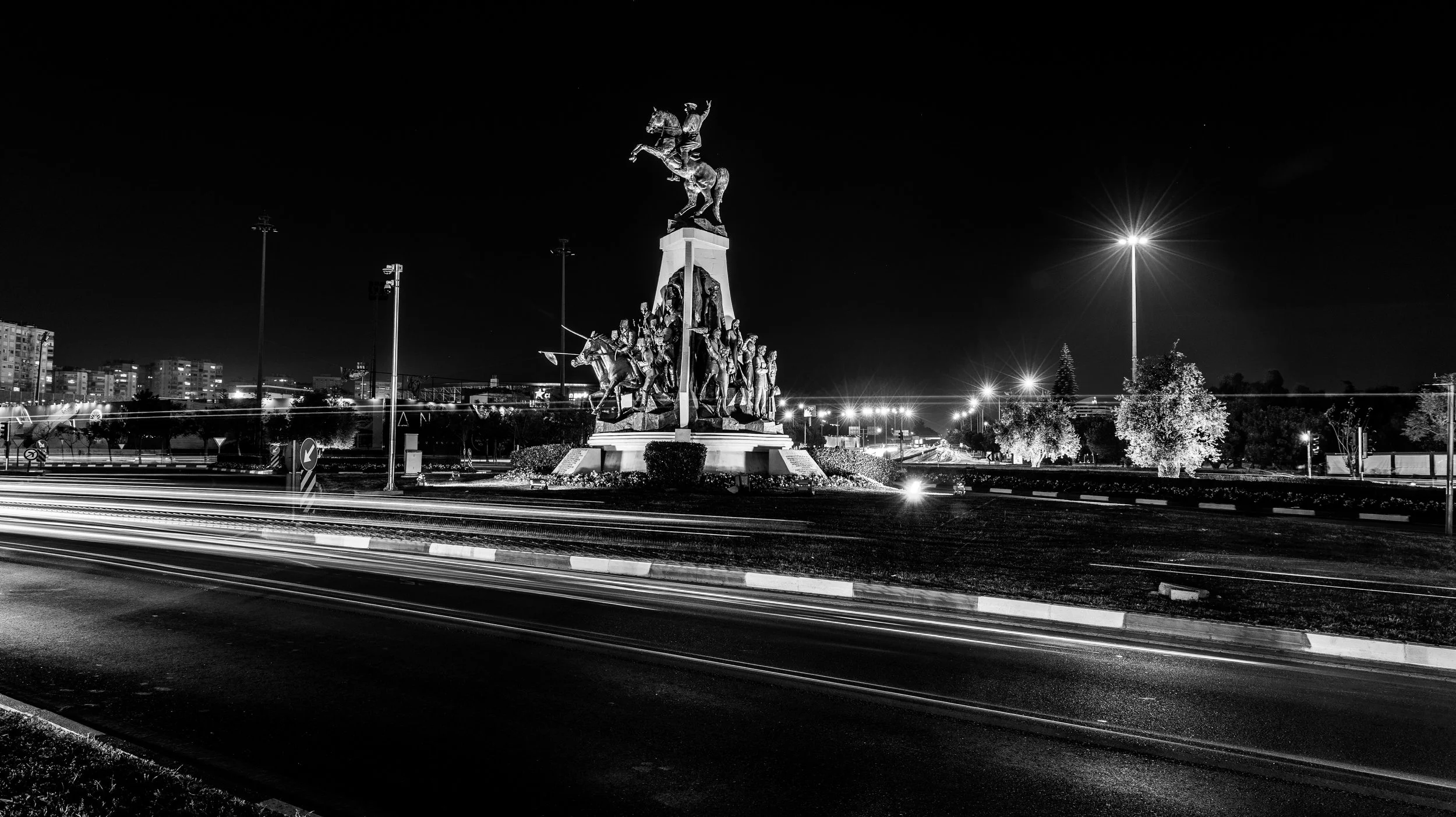 Night street125.jpg