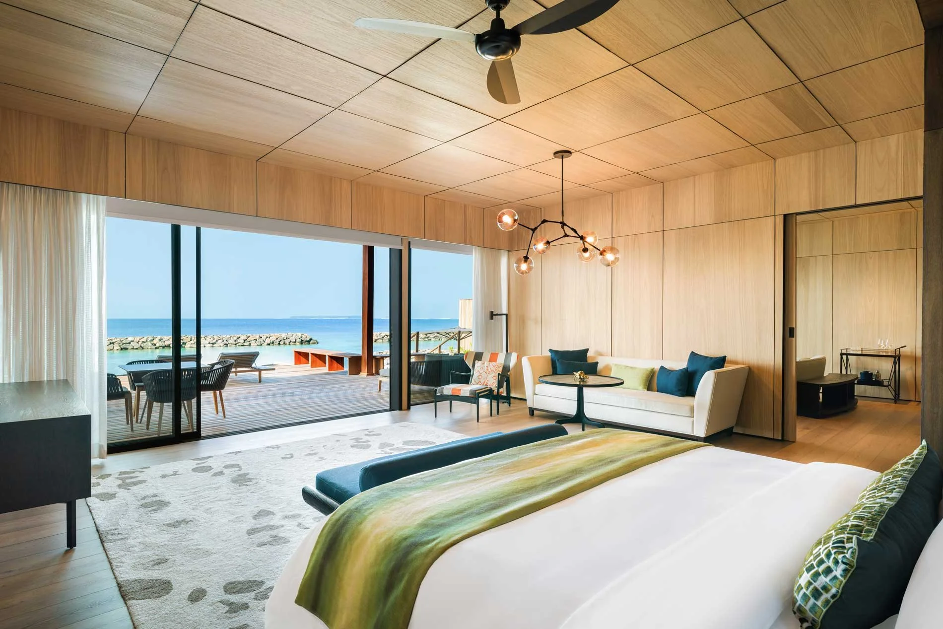 01-Bedroom-inside.jpg