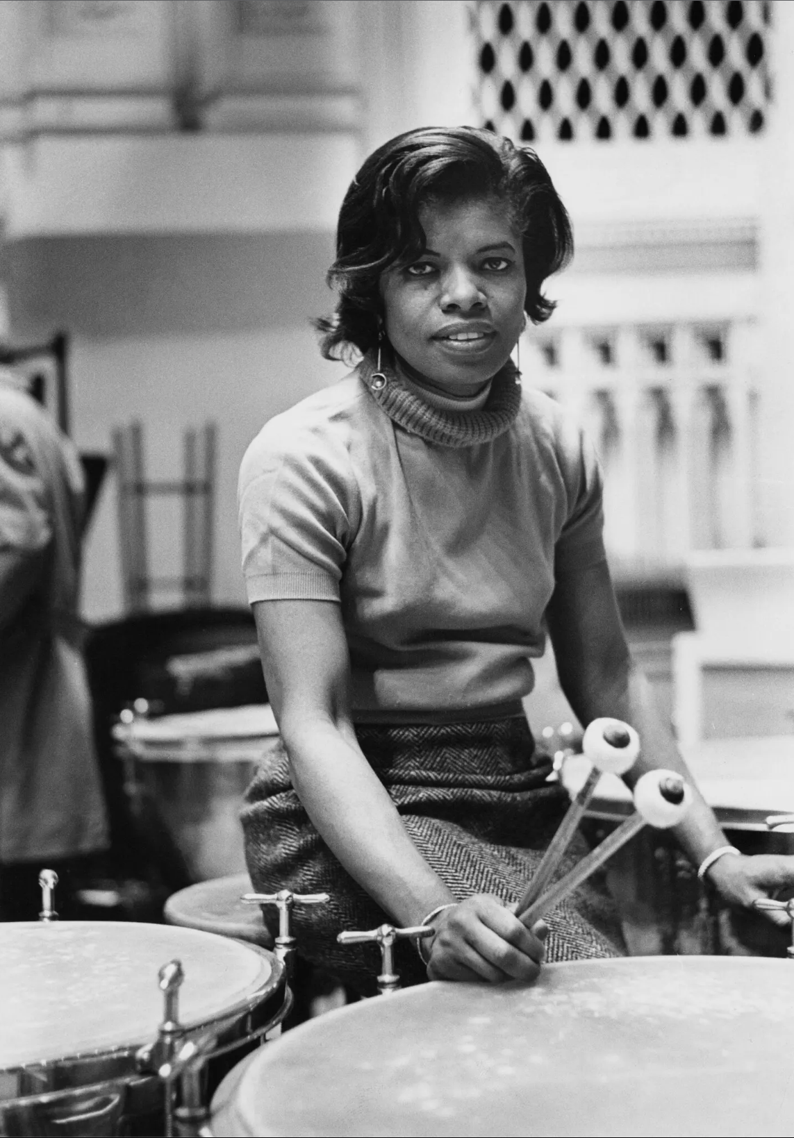 INEJ-S00359_Elayne_Jones_internet_grab_2.png