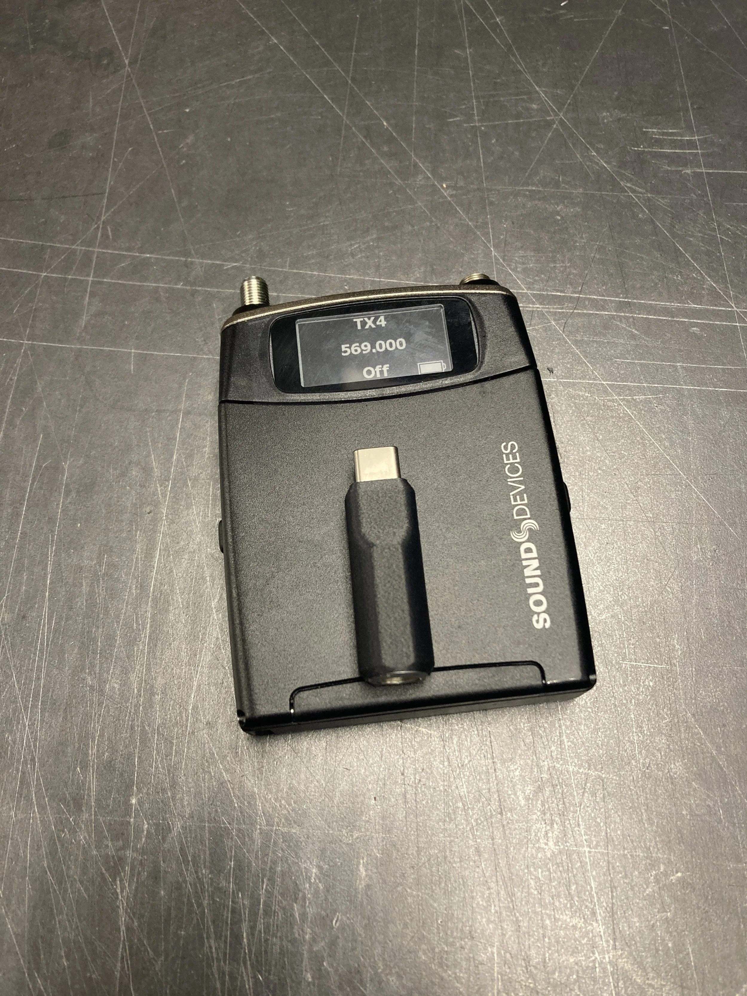 Timecode adapter: USB-C to Lemo5