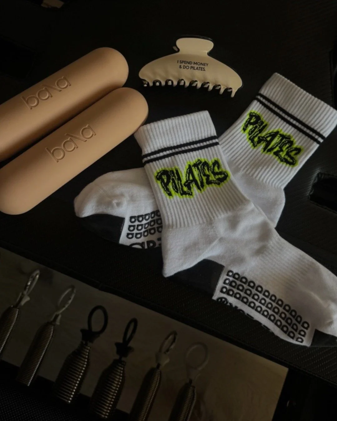 Friday vibes. Have you booked your weekend class yet?

📸: @melinaferadouni