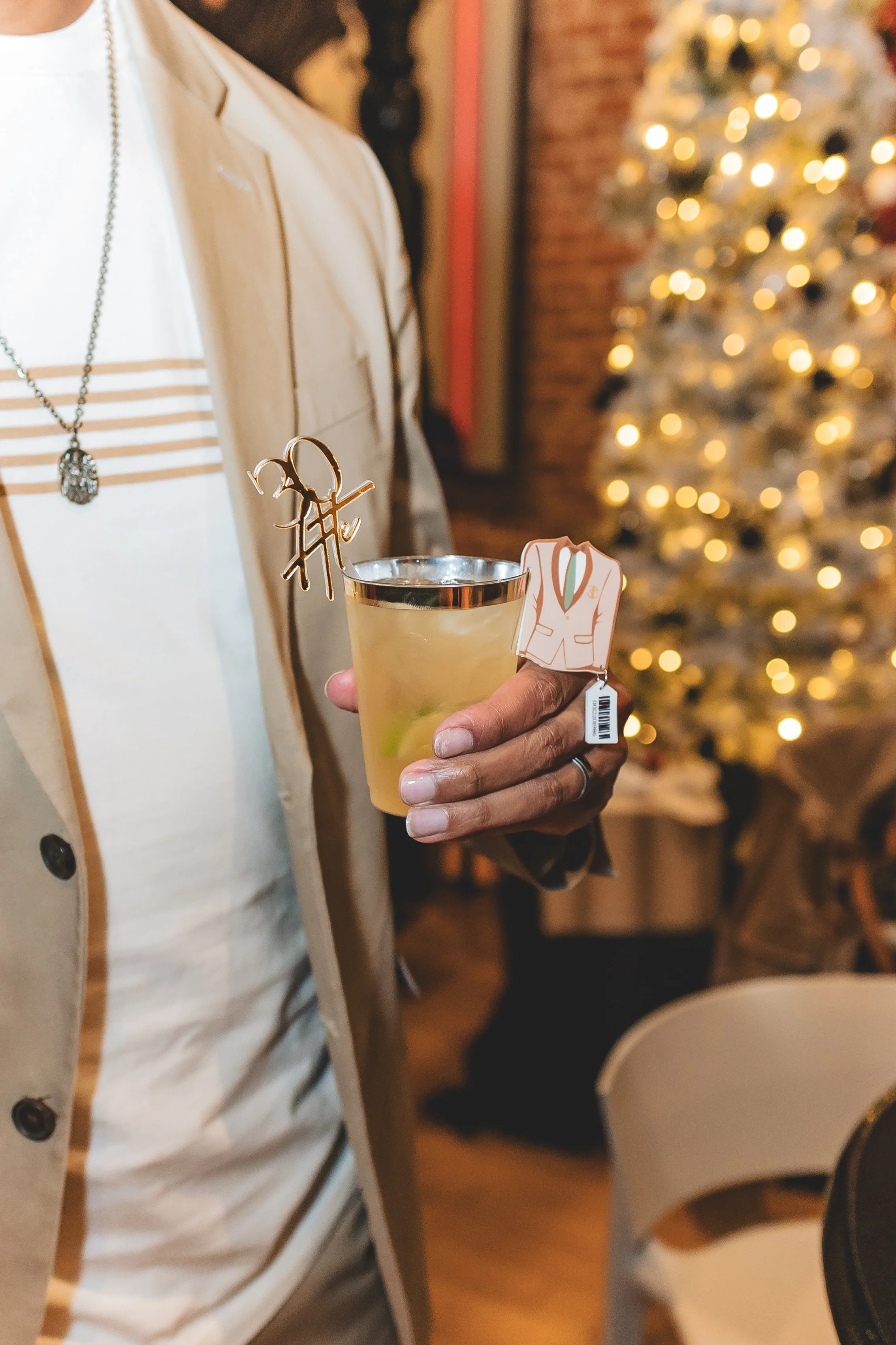 Acrylic Drink Stirrers The Sereal Experience. JPG.JPG